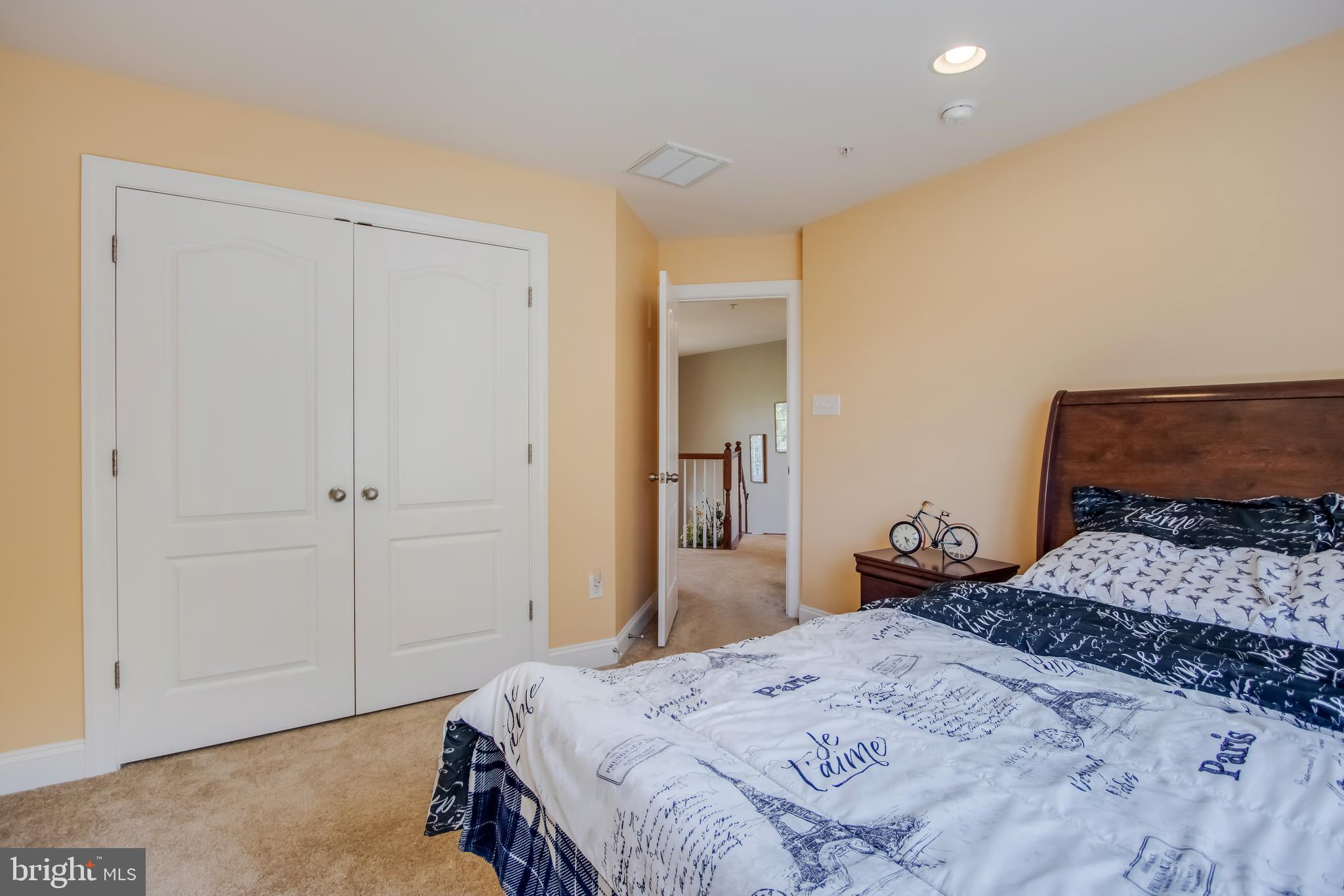 Real estate listing preview #55