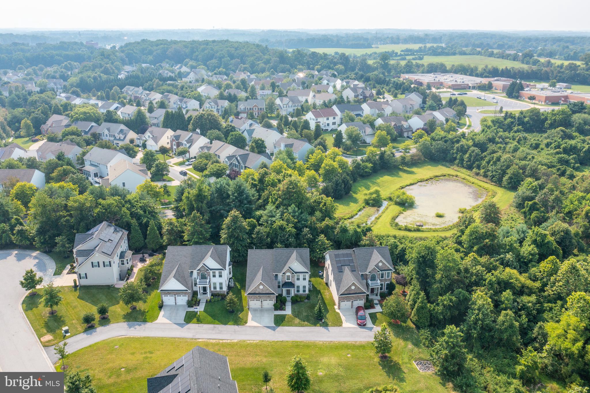 Real estate listing preview #77