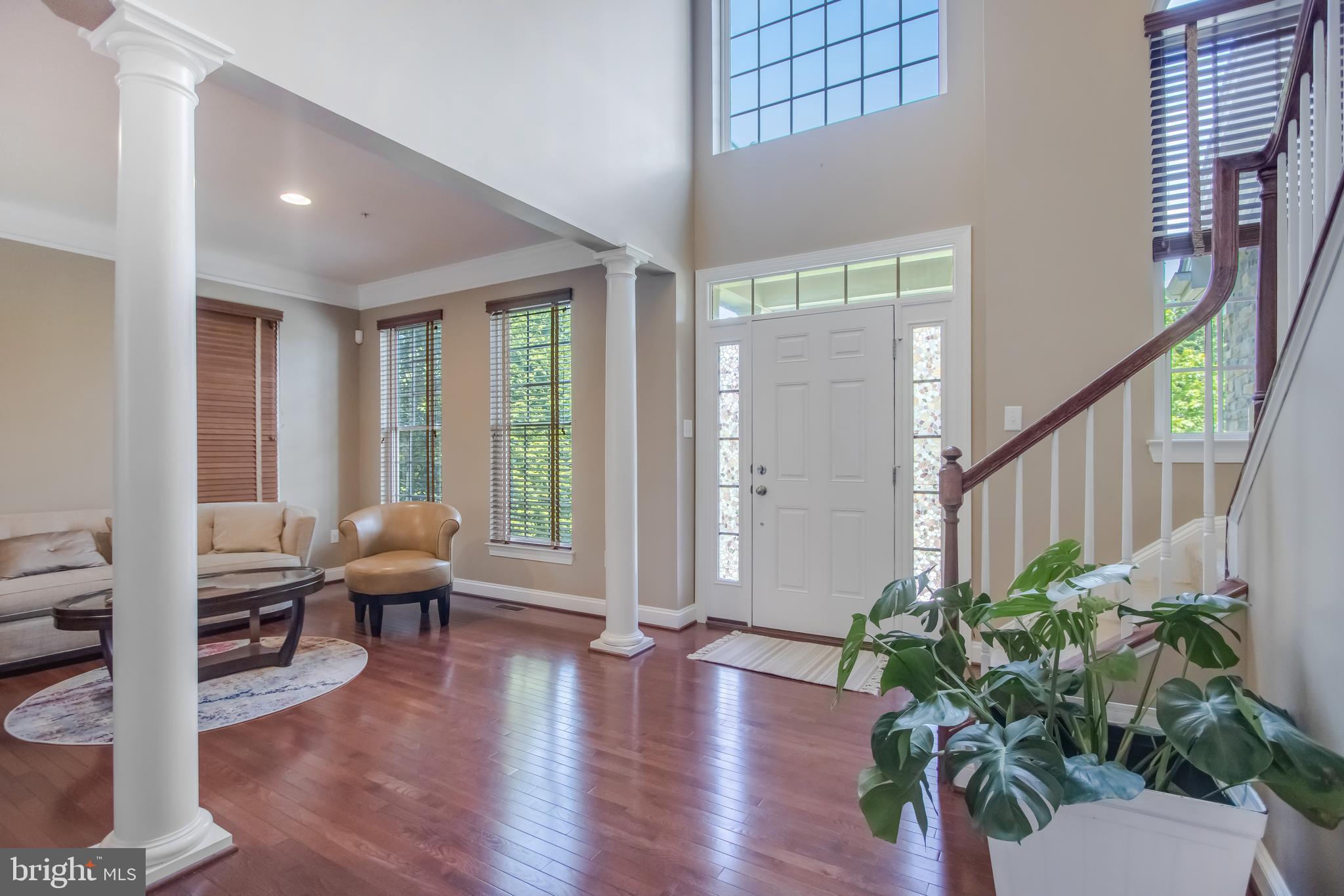 Real estate listing preview #5