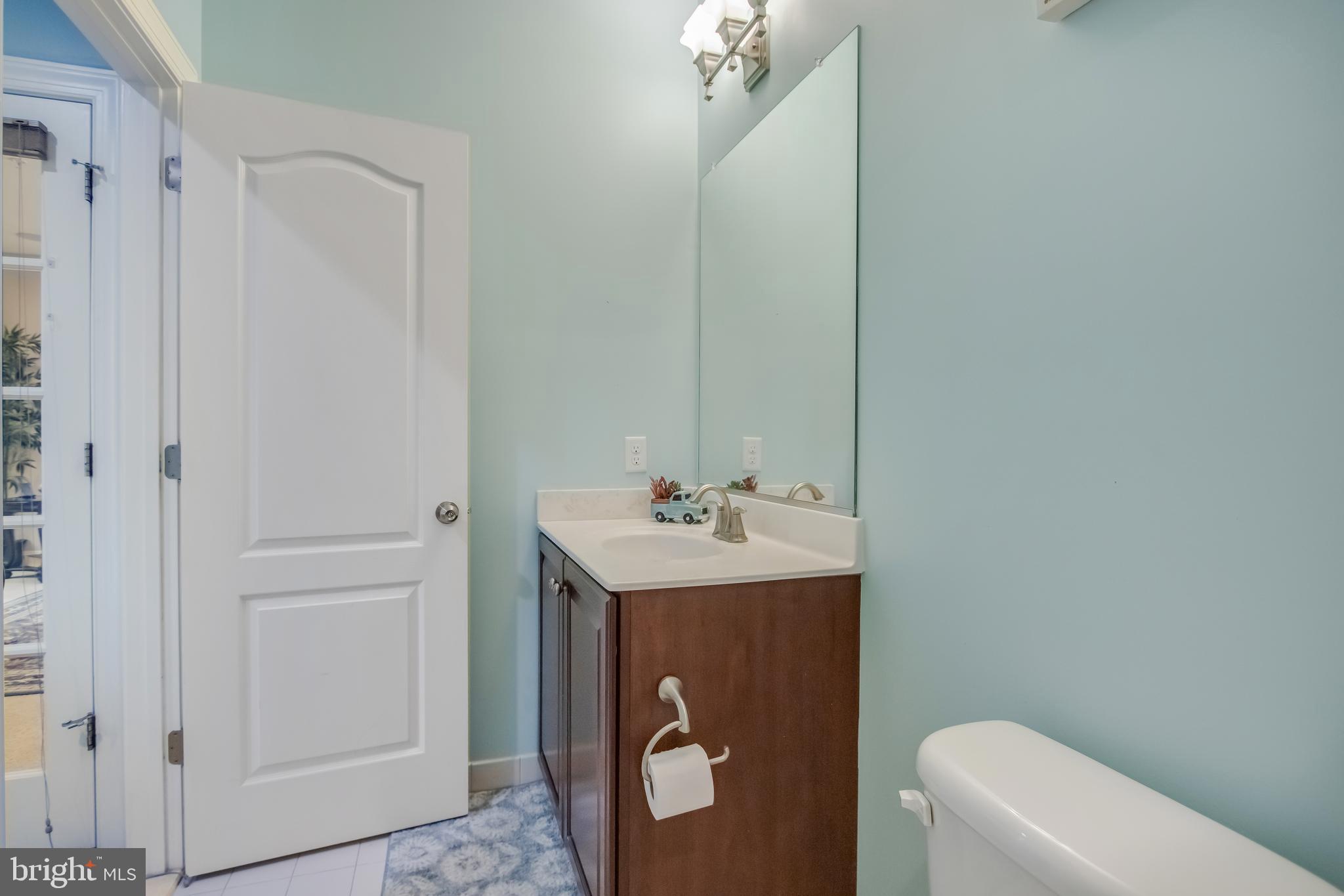 Real estate listing preview #32