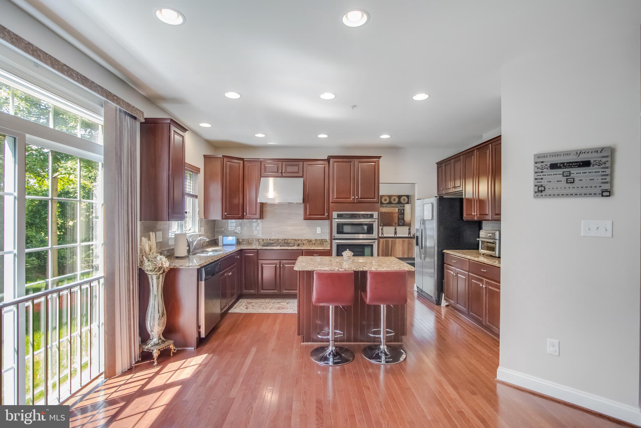 Real estate listing preview #22