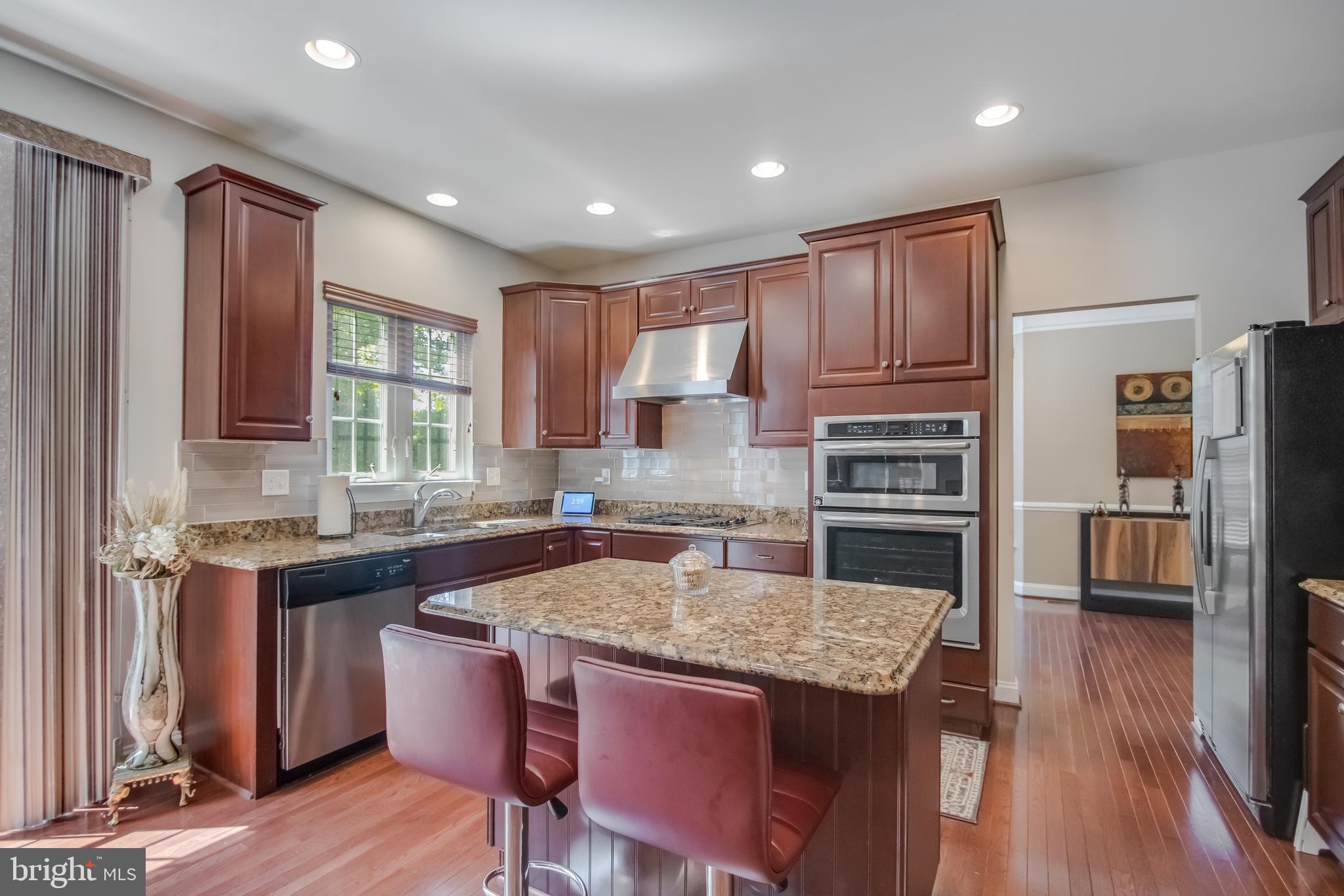 Real estate listing preview #23