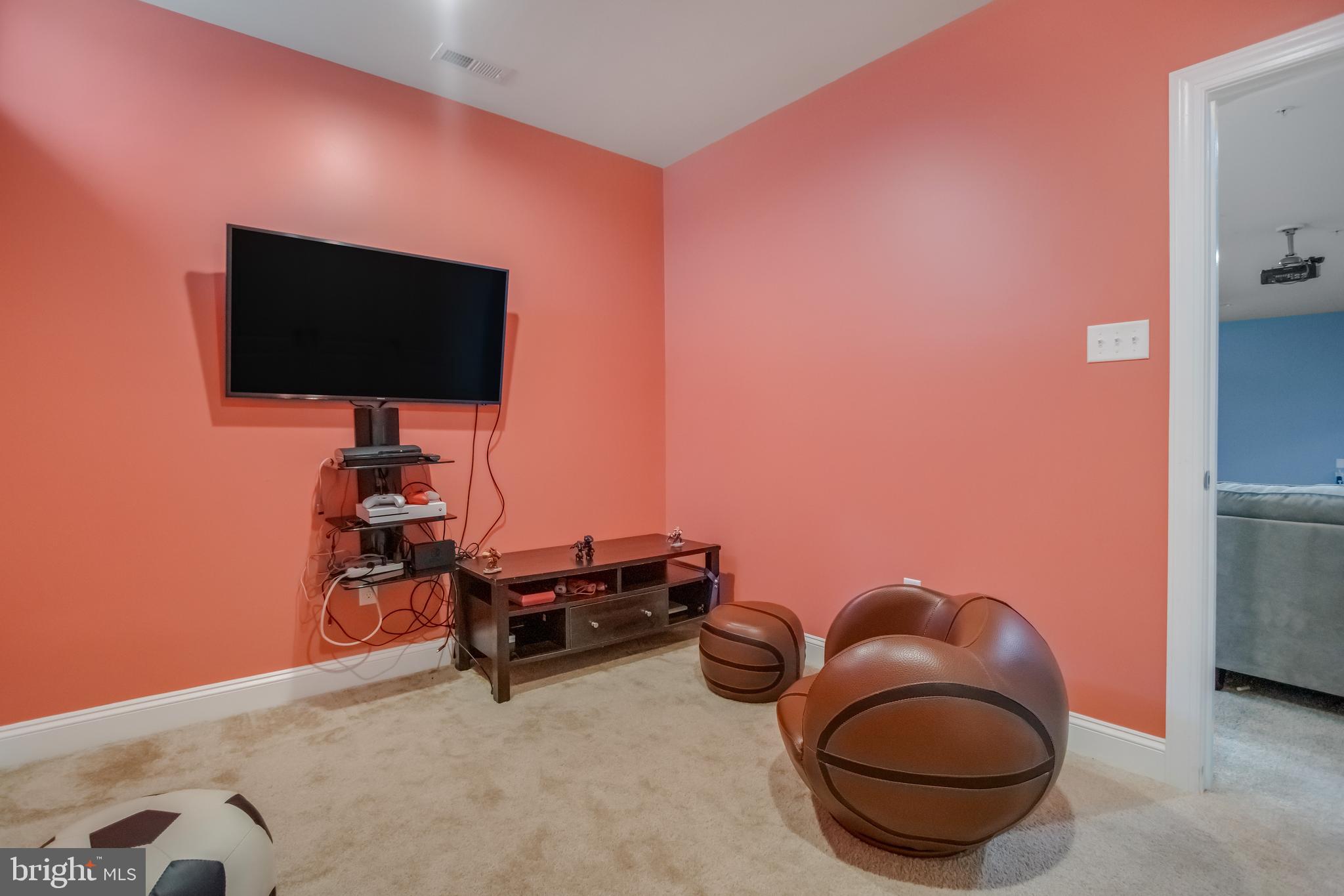 Real estate listing preview #65