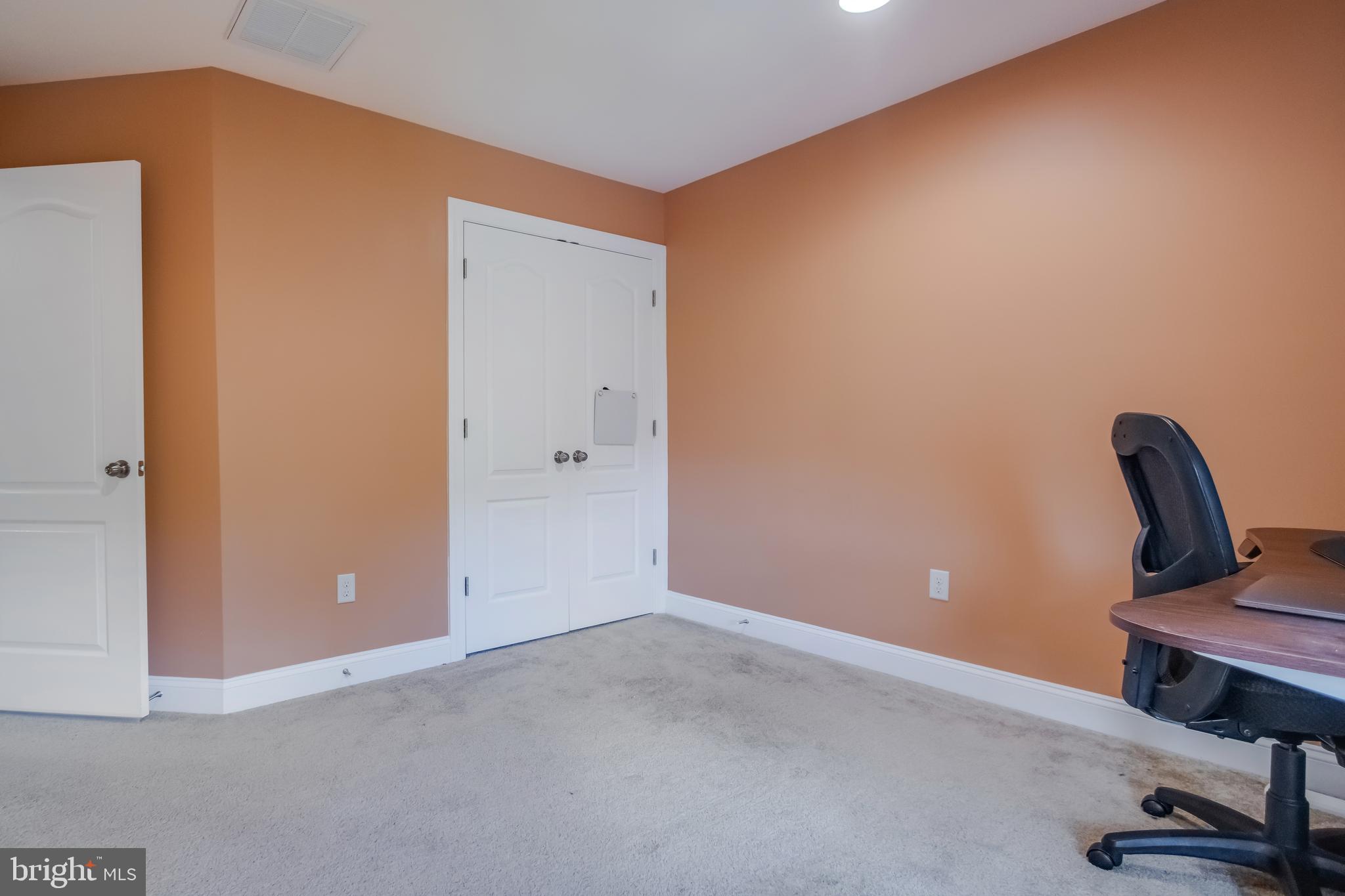 Real estate listing preview #51