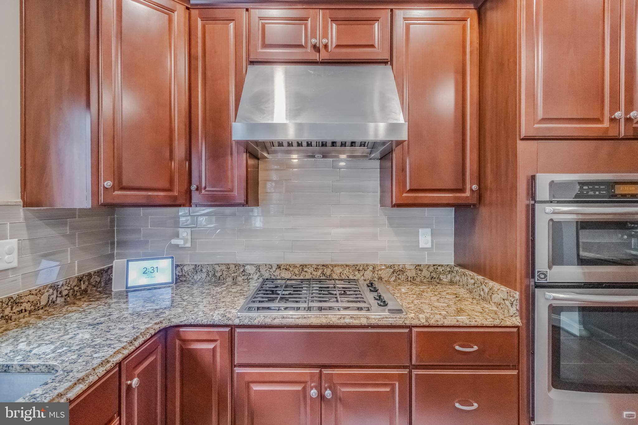 Real estate listing preview #28