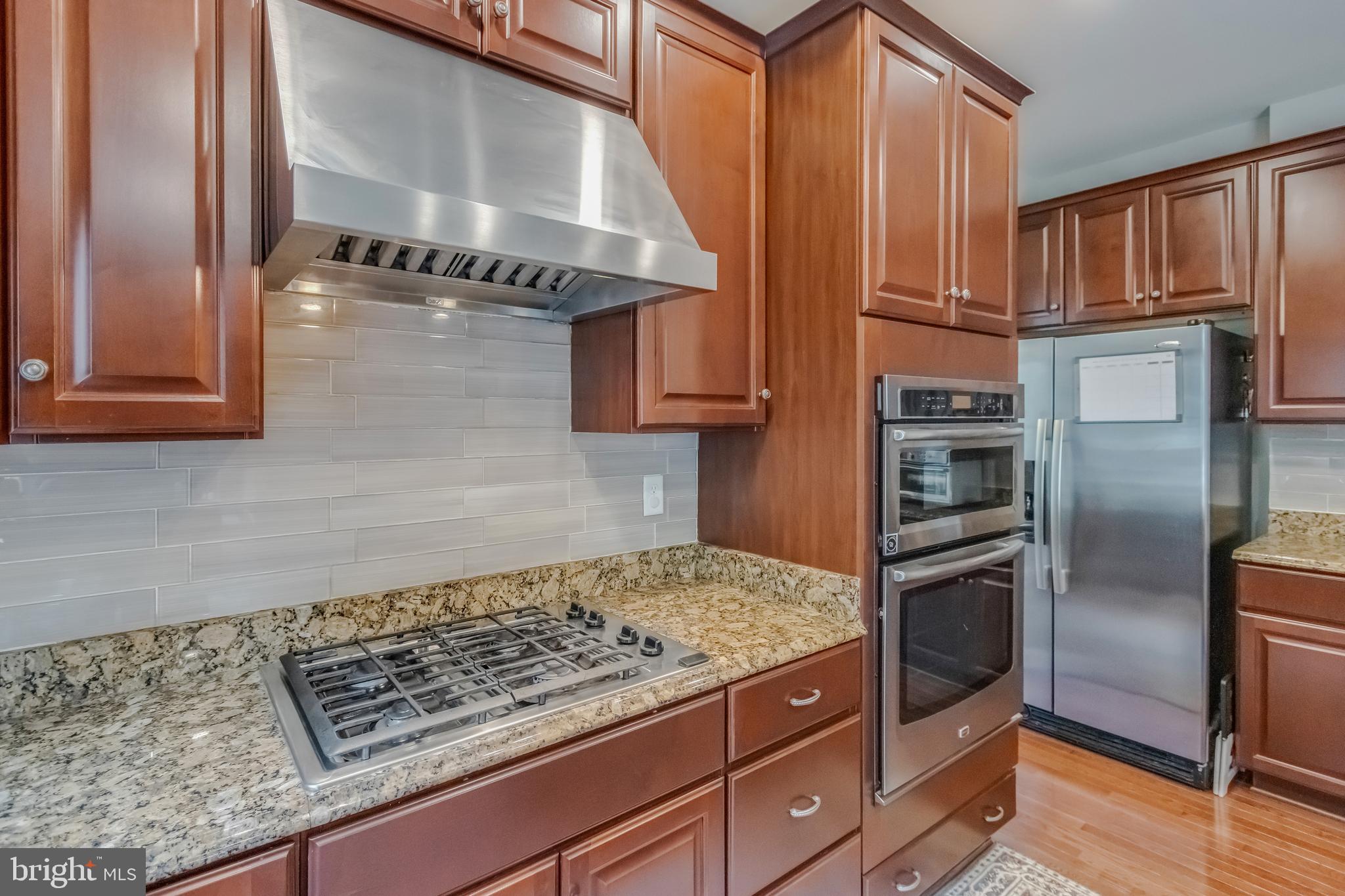 Real estate listing preview #29