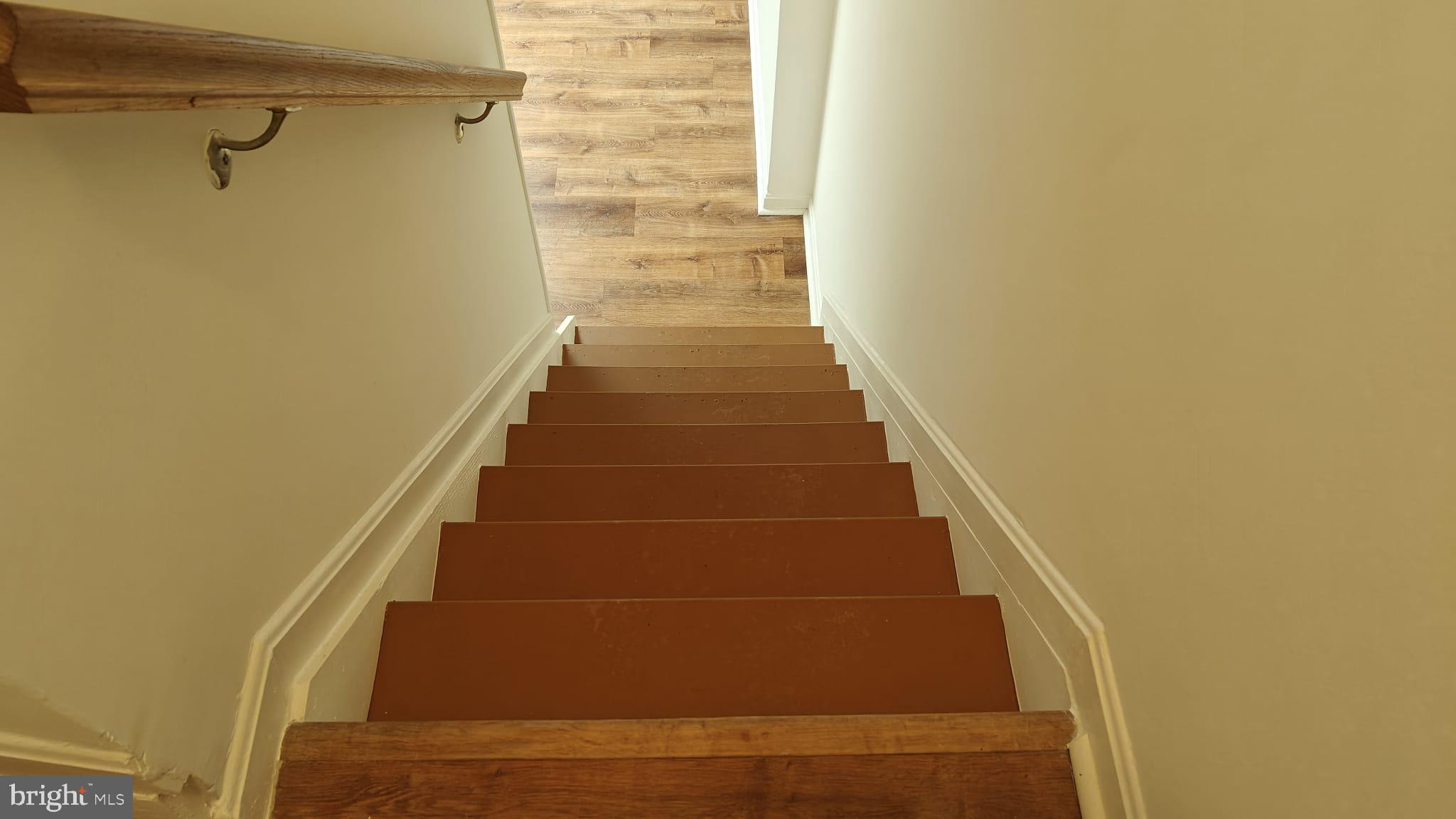 Real estate listing preview #18