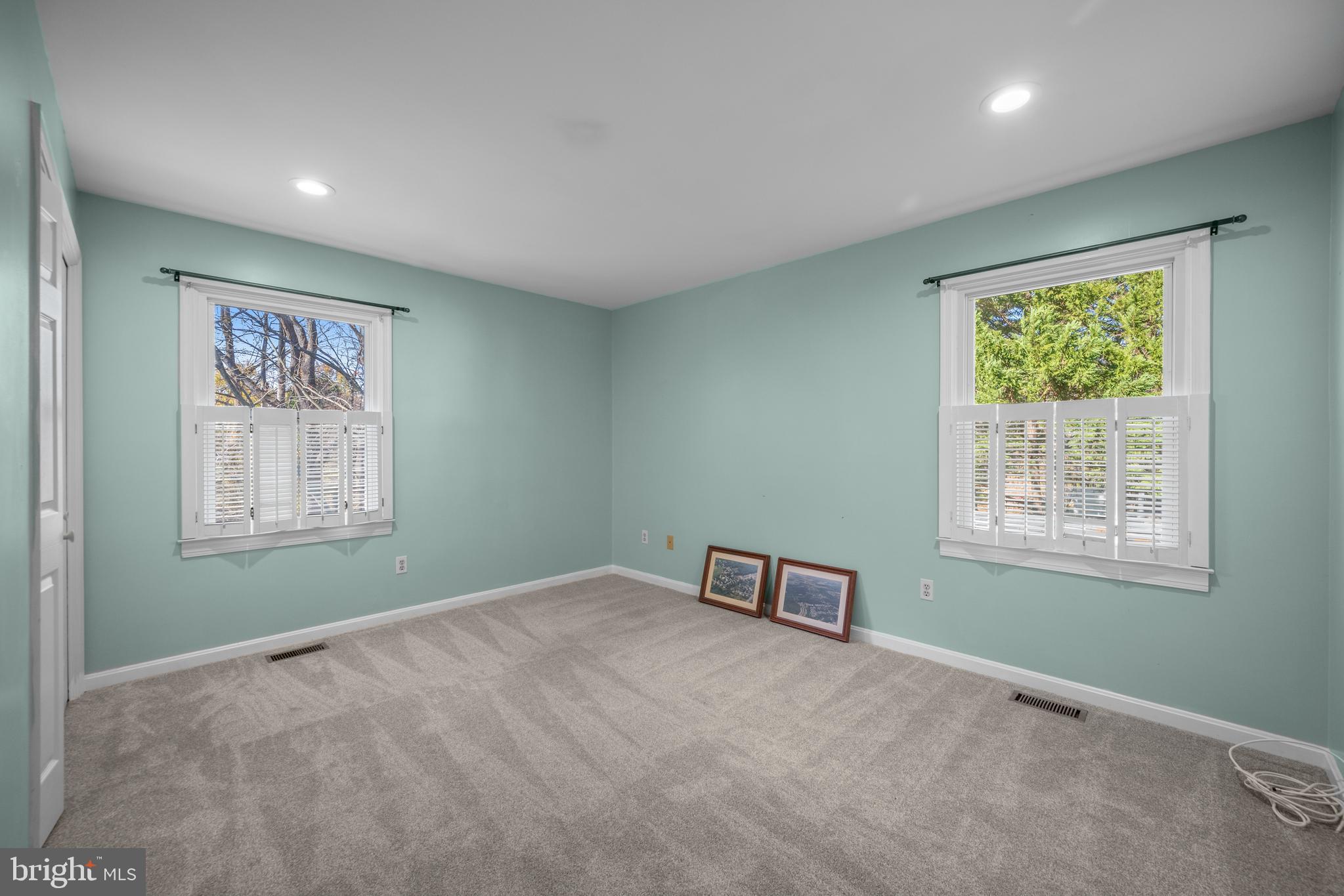 Real estate listing preview #20