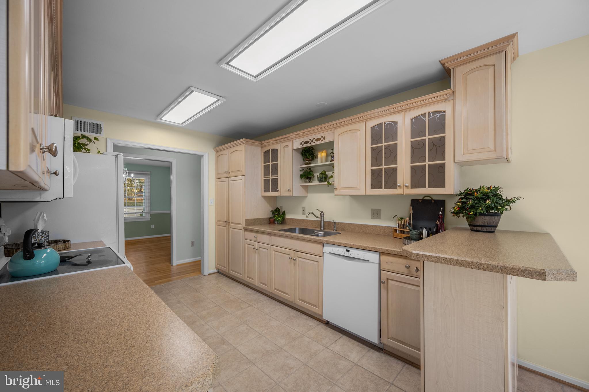 Real estate listing preview #11