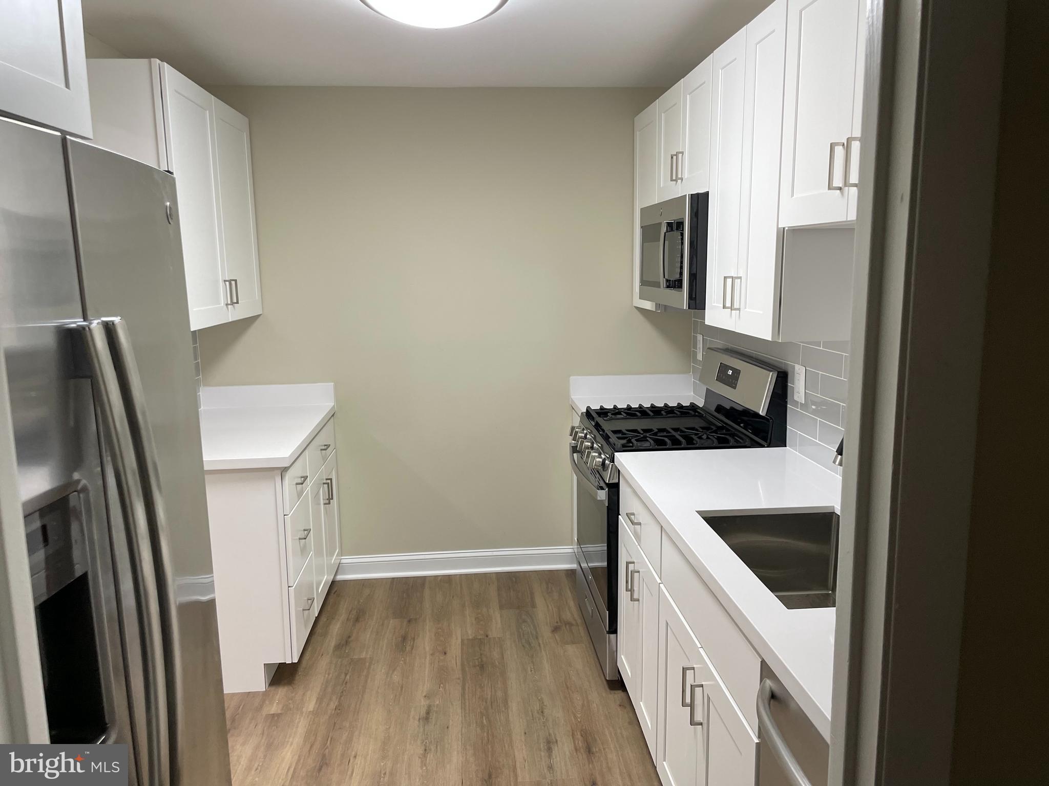 Real estate listing preview #5