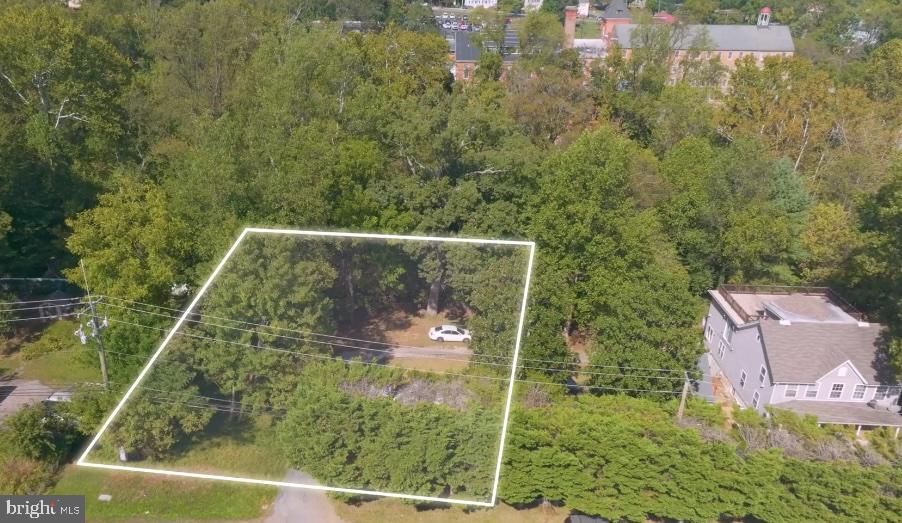 Real estate listing preview #2