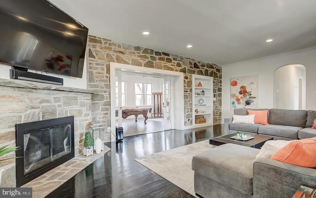 Real estate listing preview #20