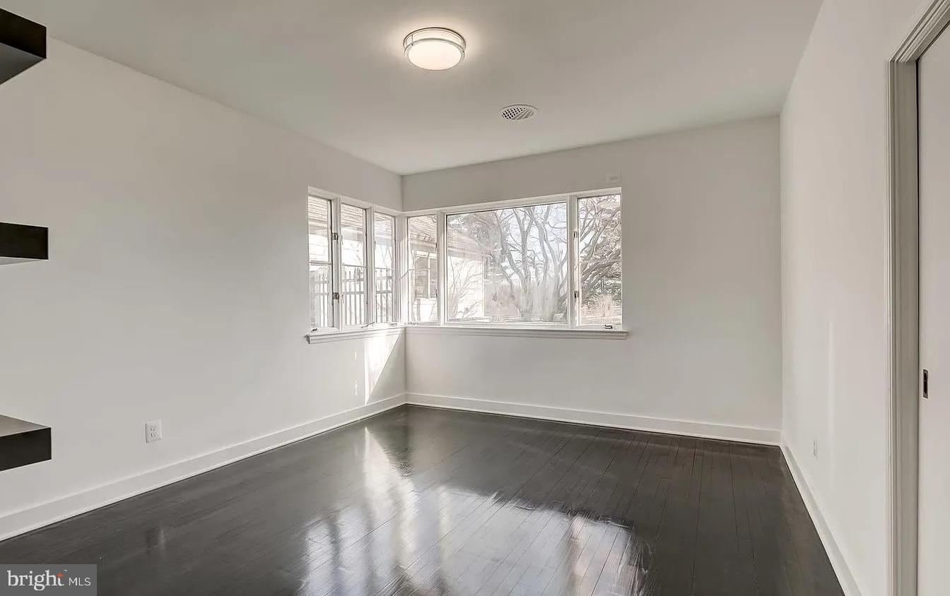 Real estate listing preview #27