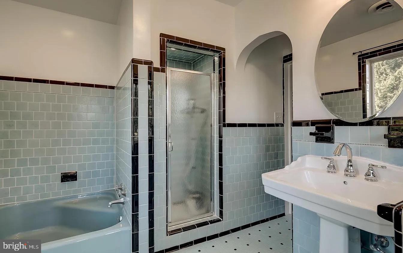 Real estate listing preview #56