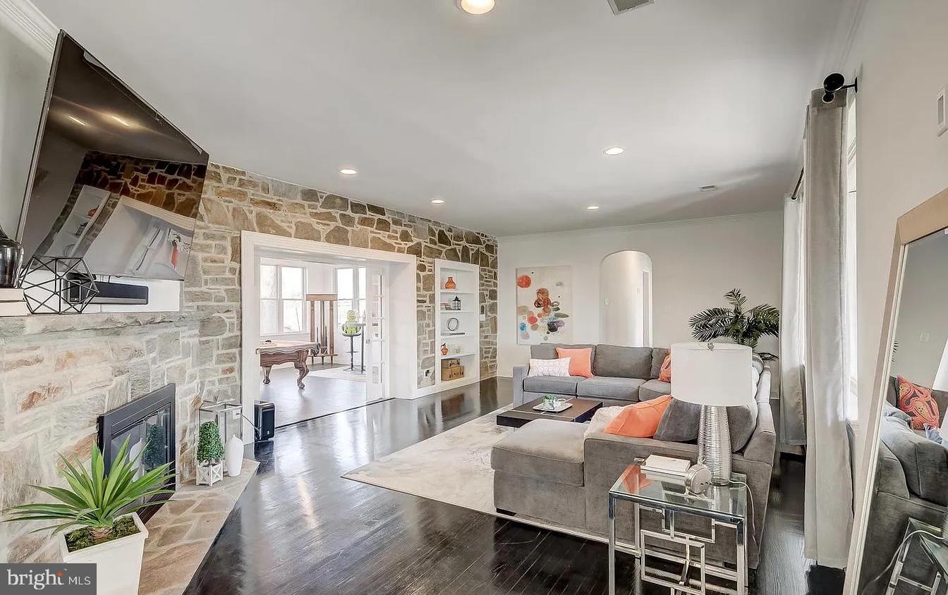 Real estate listing preview #50