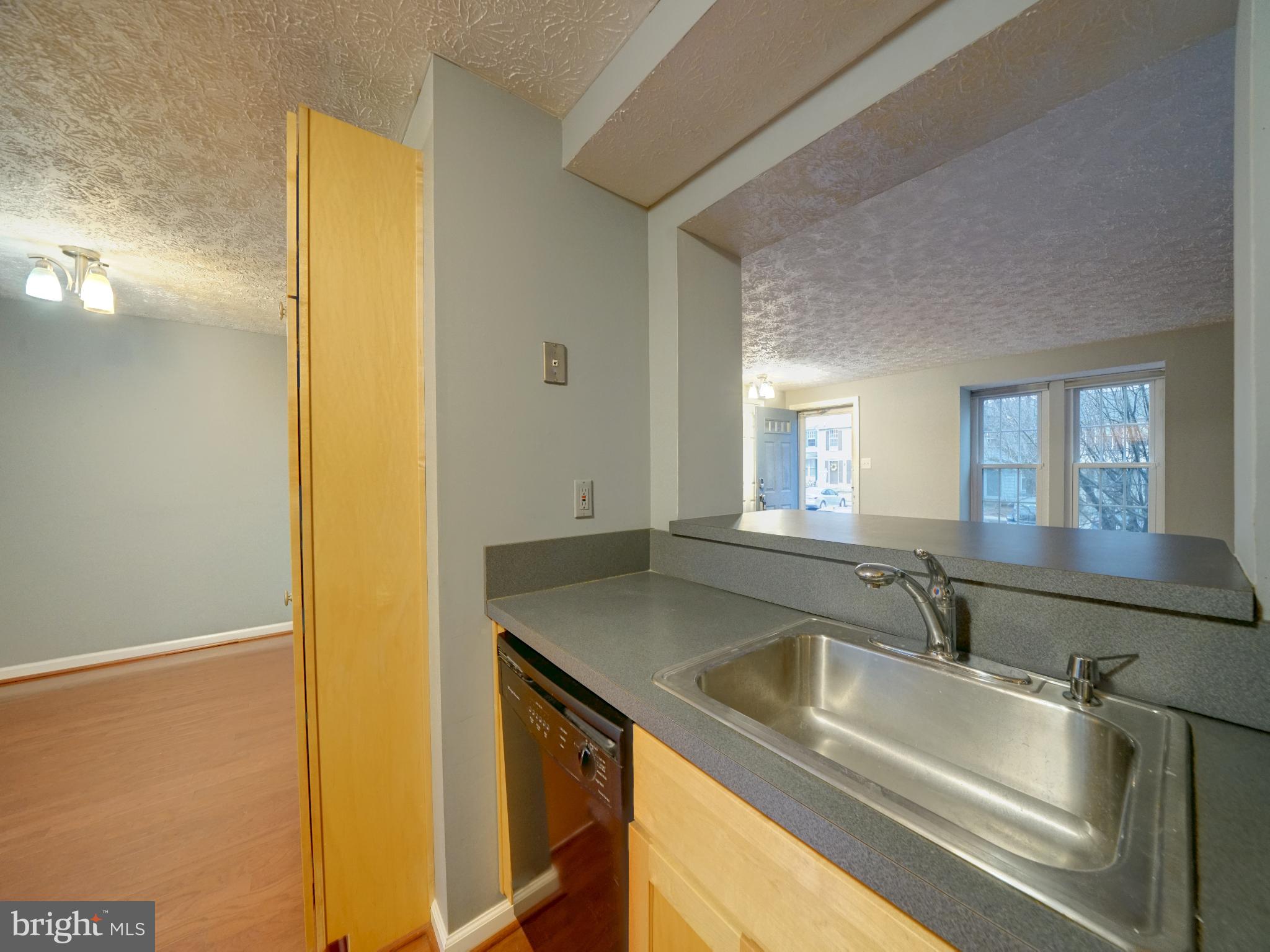 Real estate listing preview #15