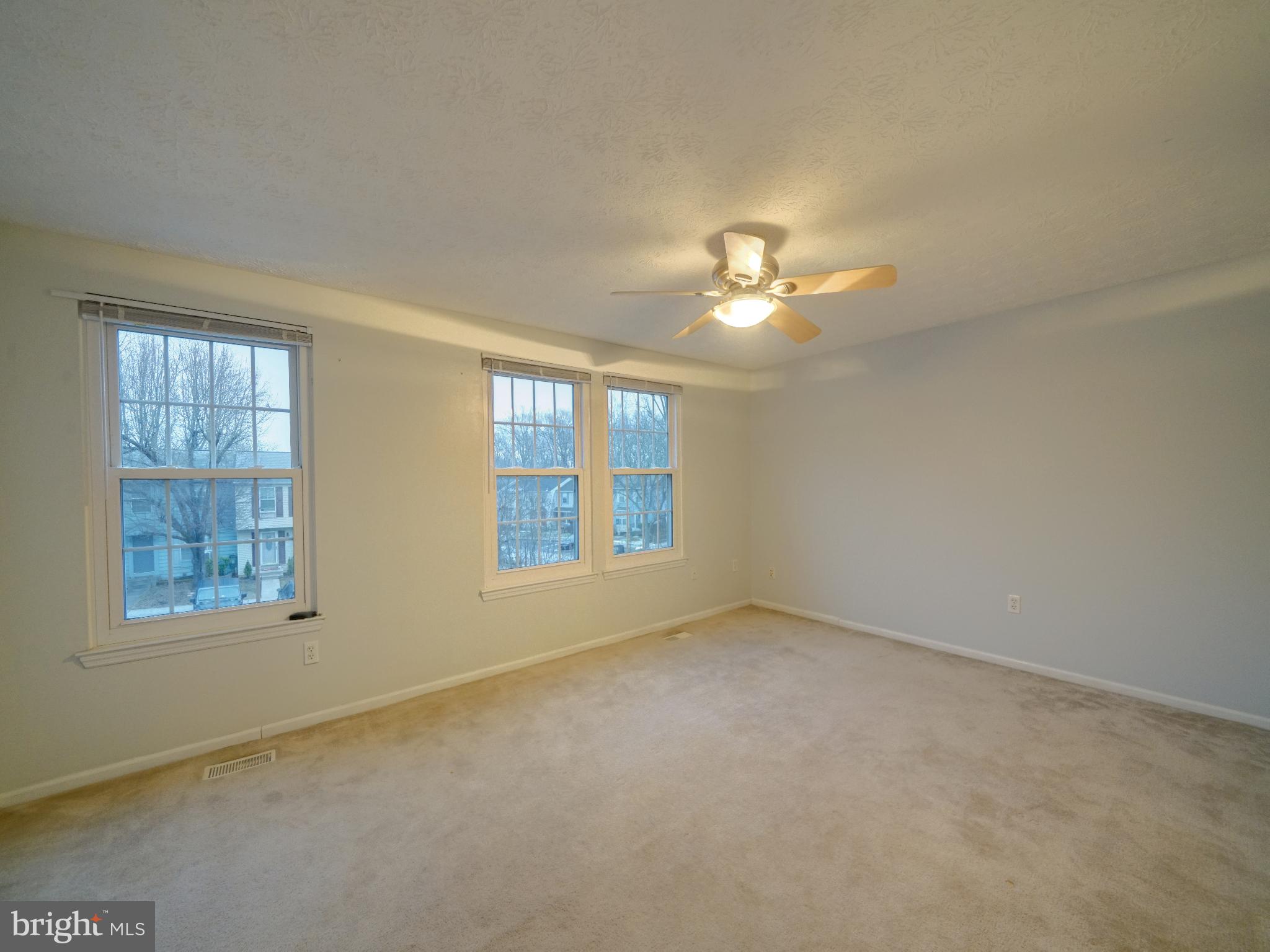 Real estate listing preview #31