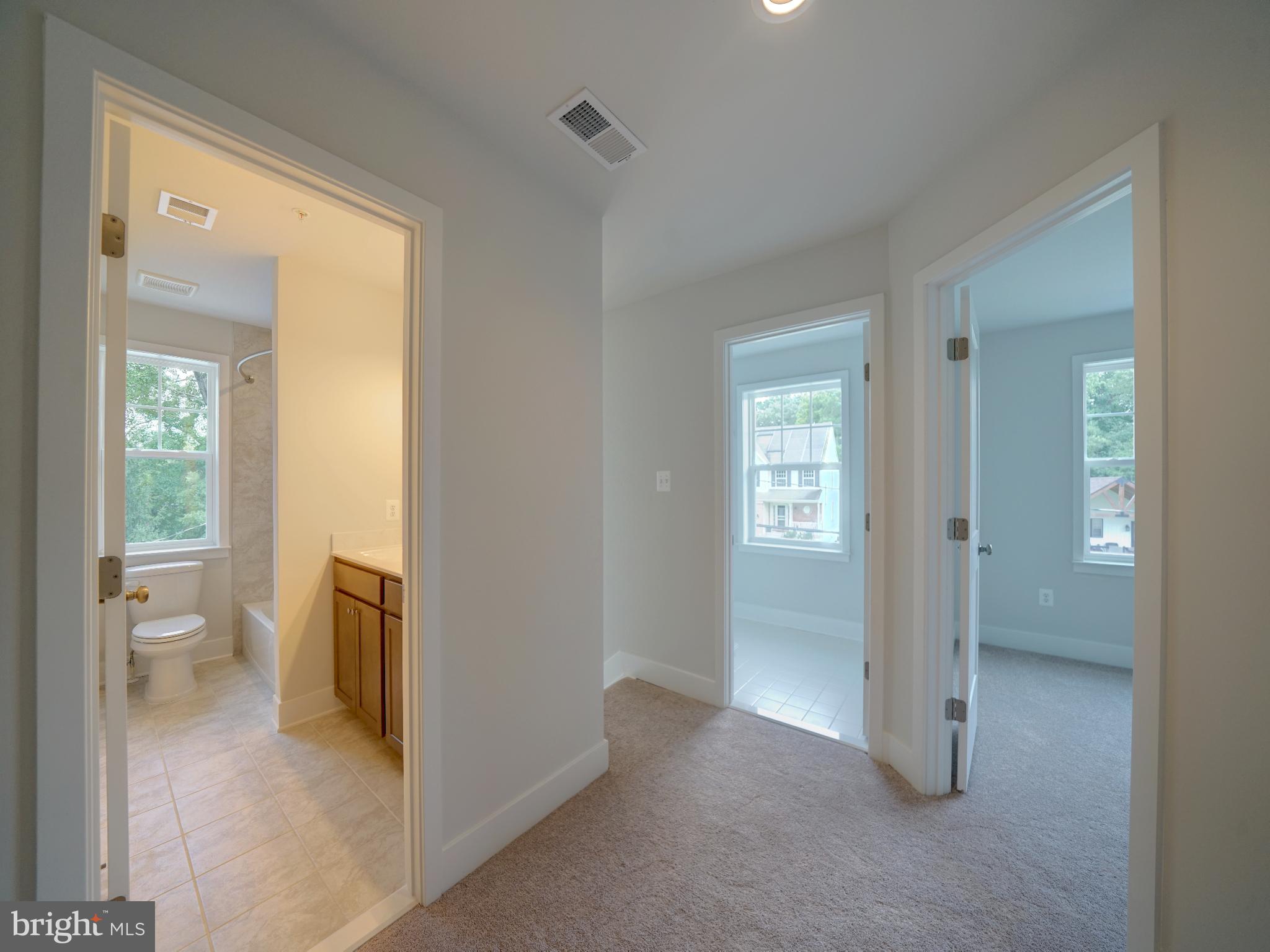 Real estate listing preview #37