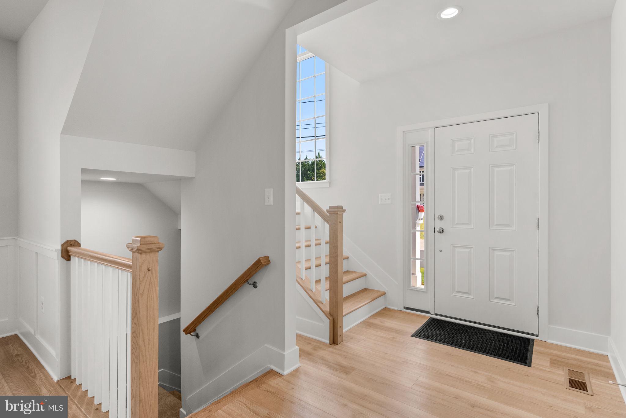 Real estate listing preview #3