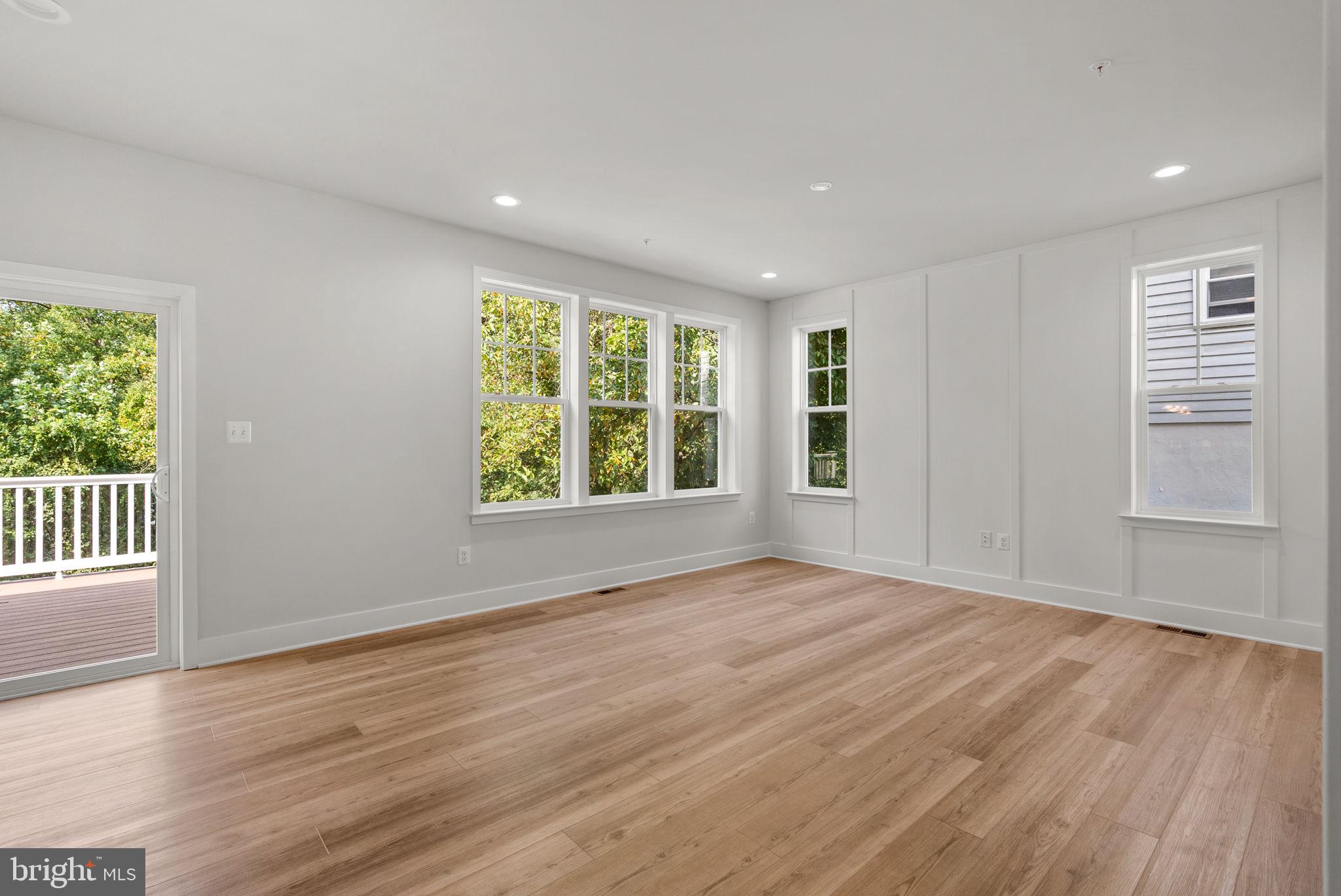 Real estate listing preview #9