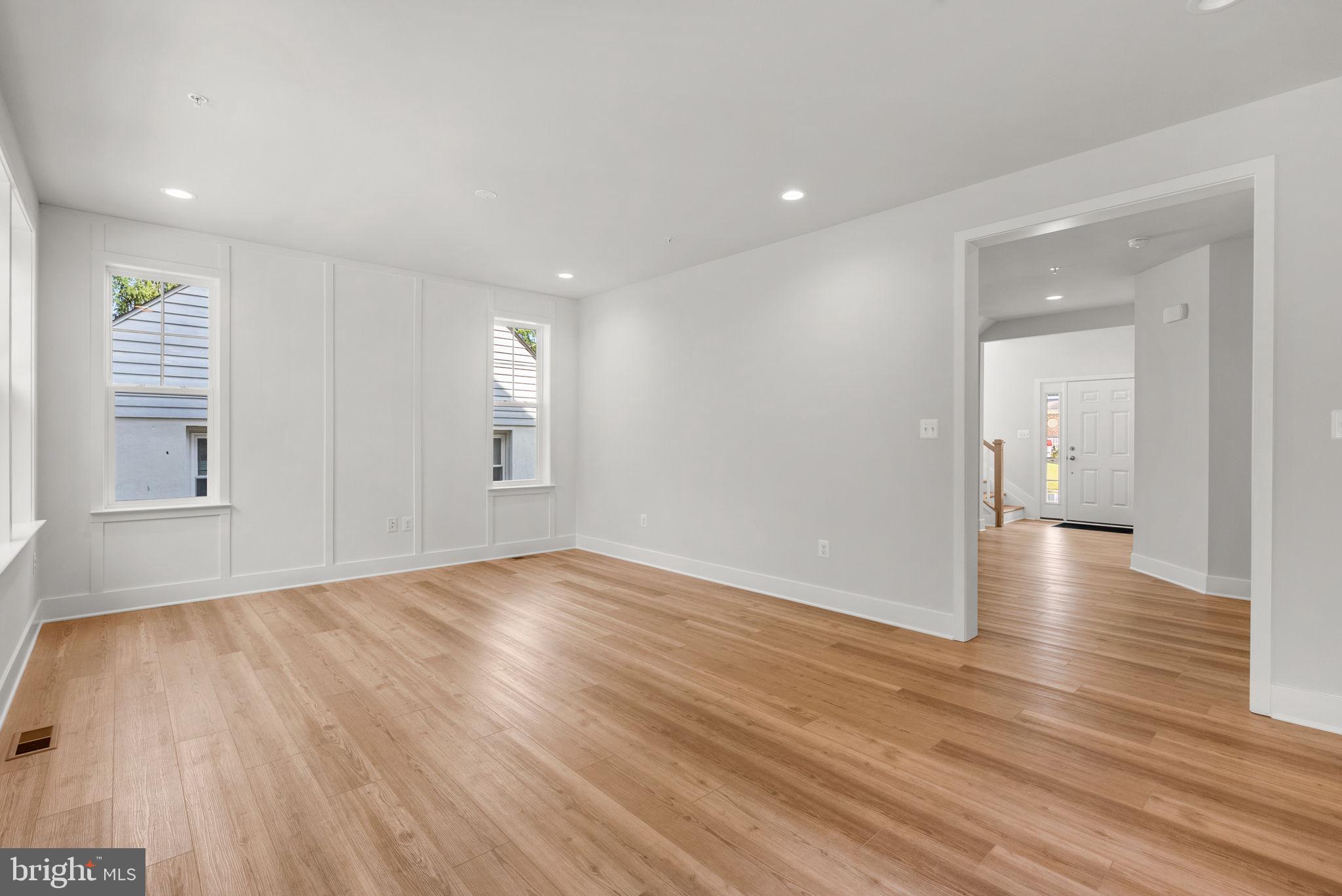 Real estate listing preview #10