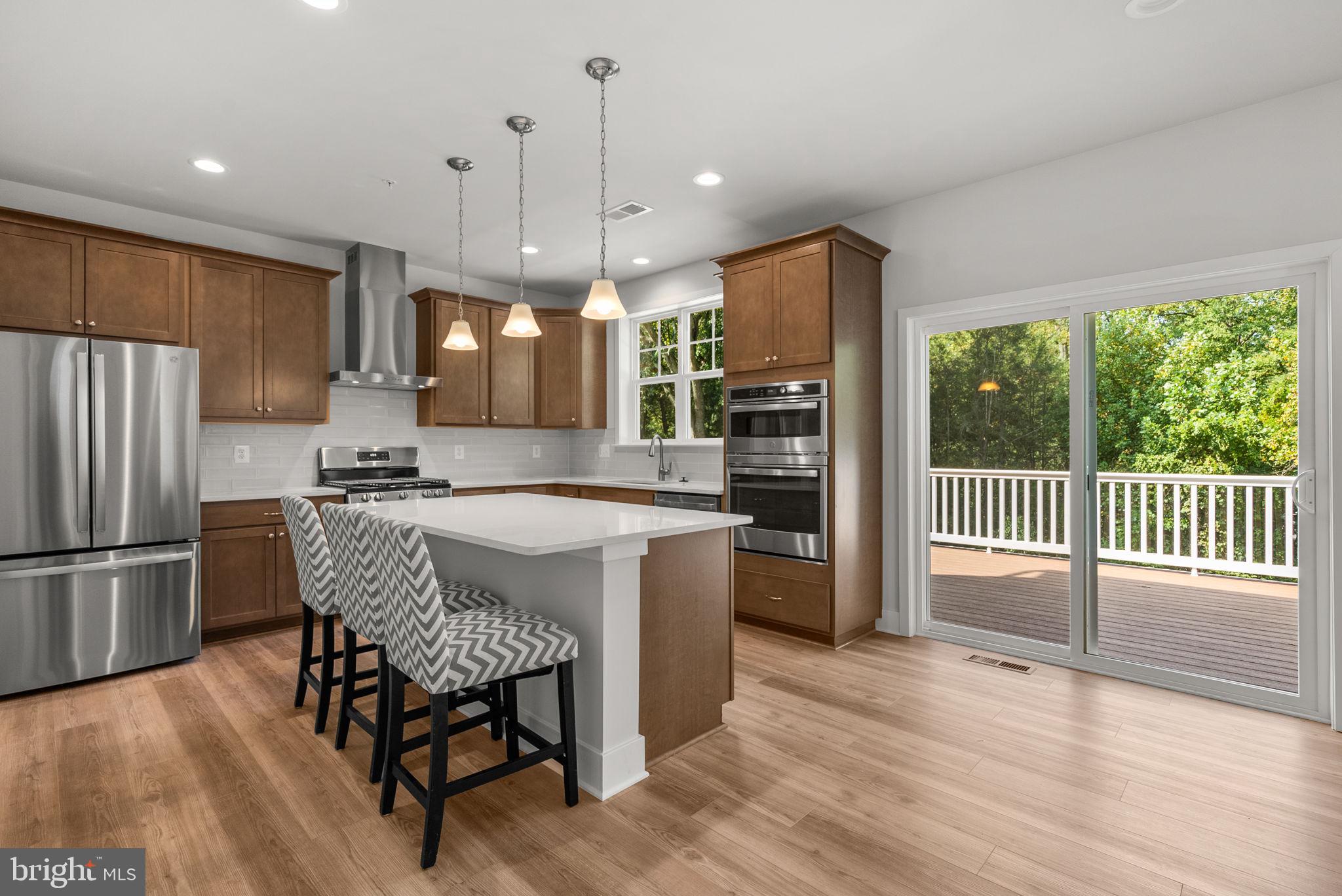 Real estate listing preview #11