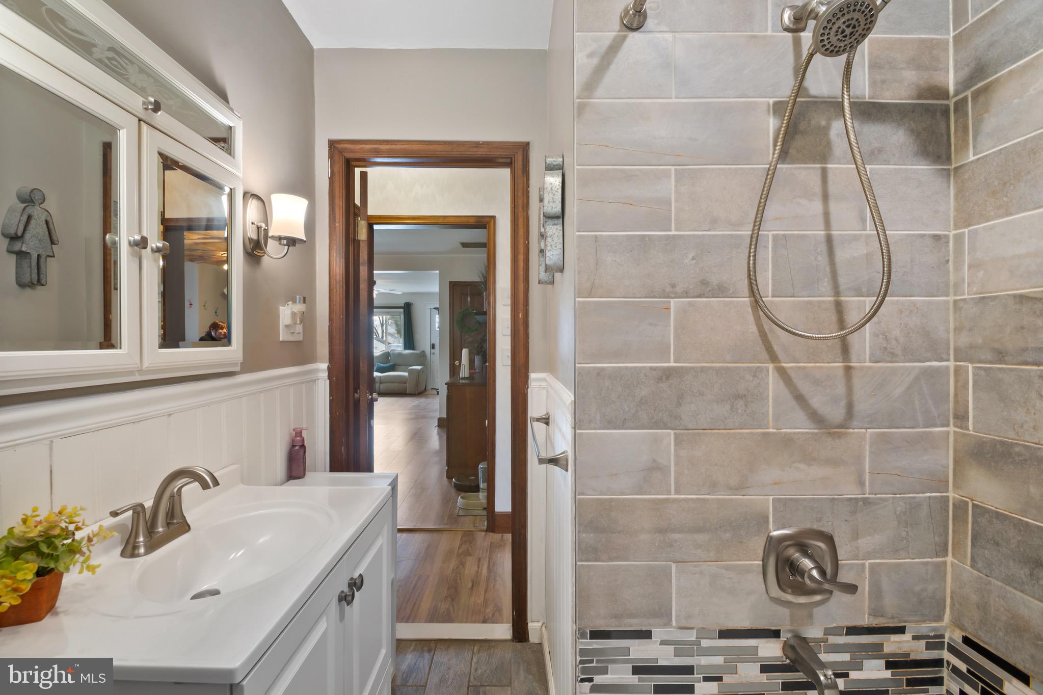 Real estate listing preview #19