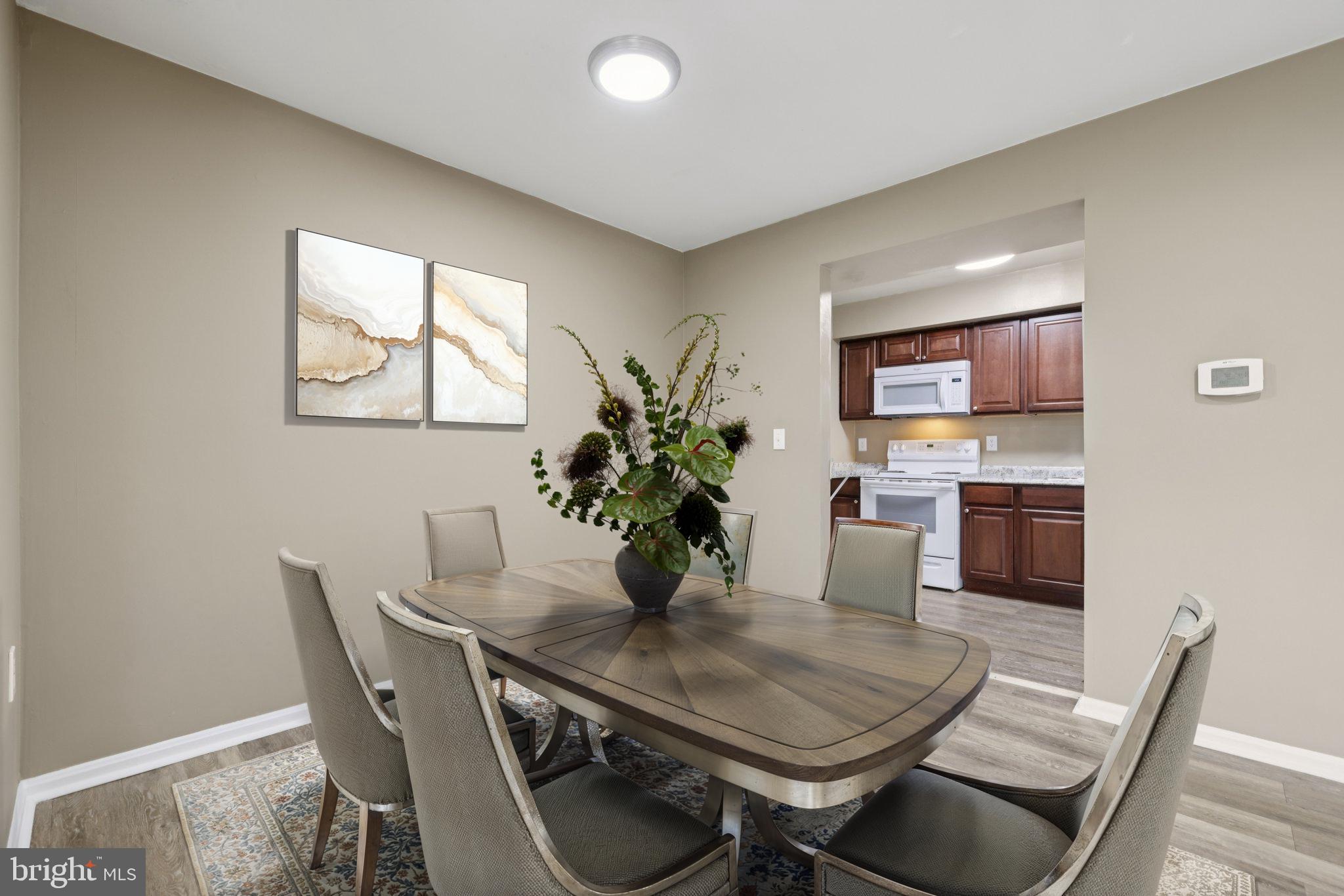 Real estate listing preview #12