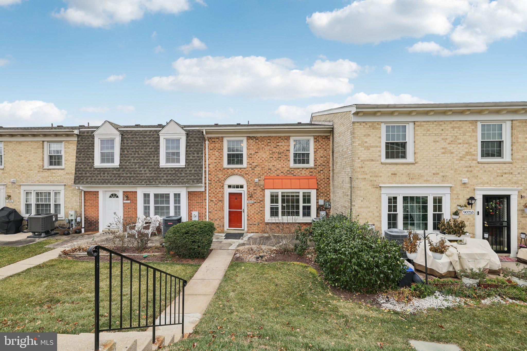 Real estate listing preview #1