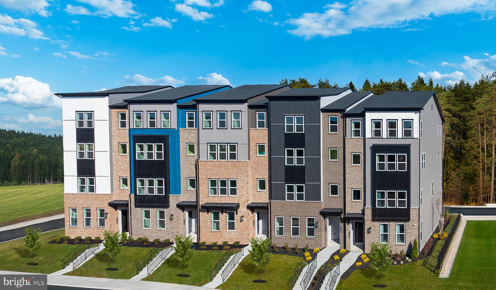 Real estate listing preview #2