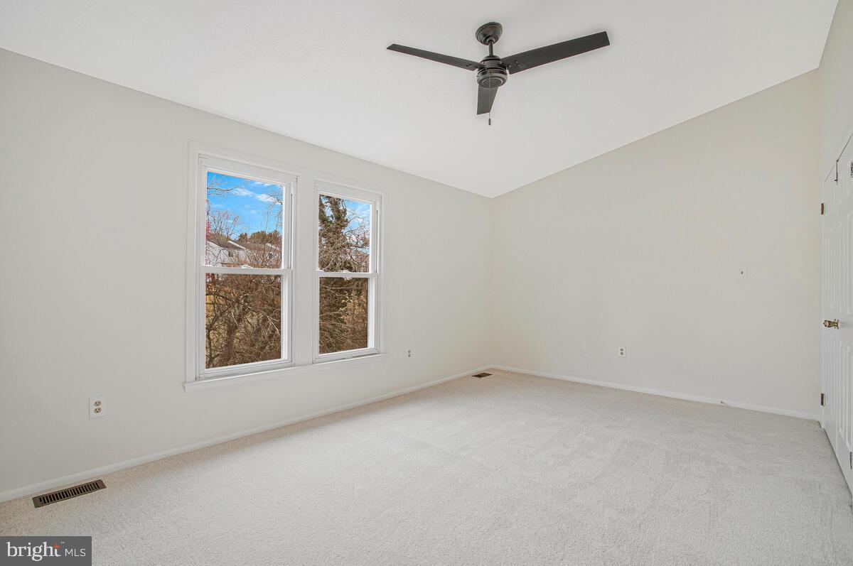 Real estate listing preview #20