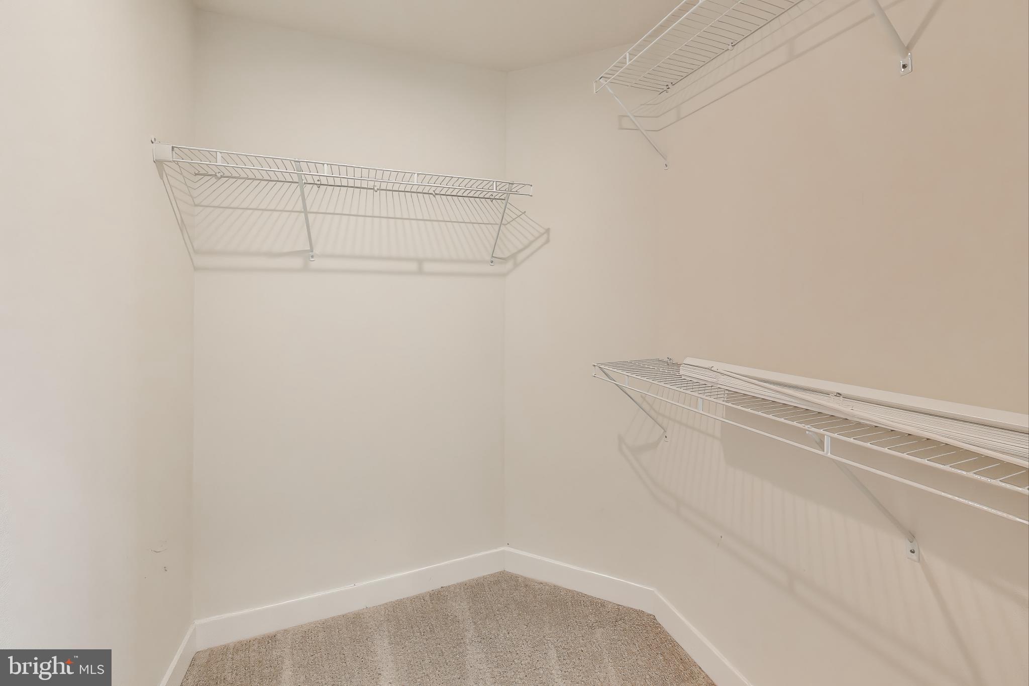 Real estate listing preview #18