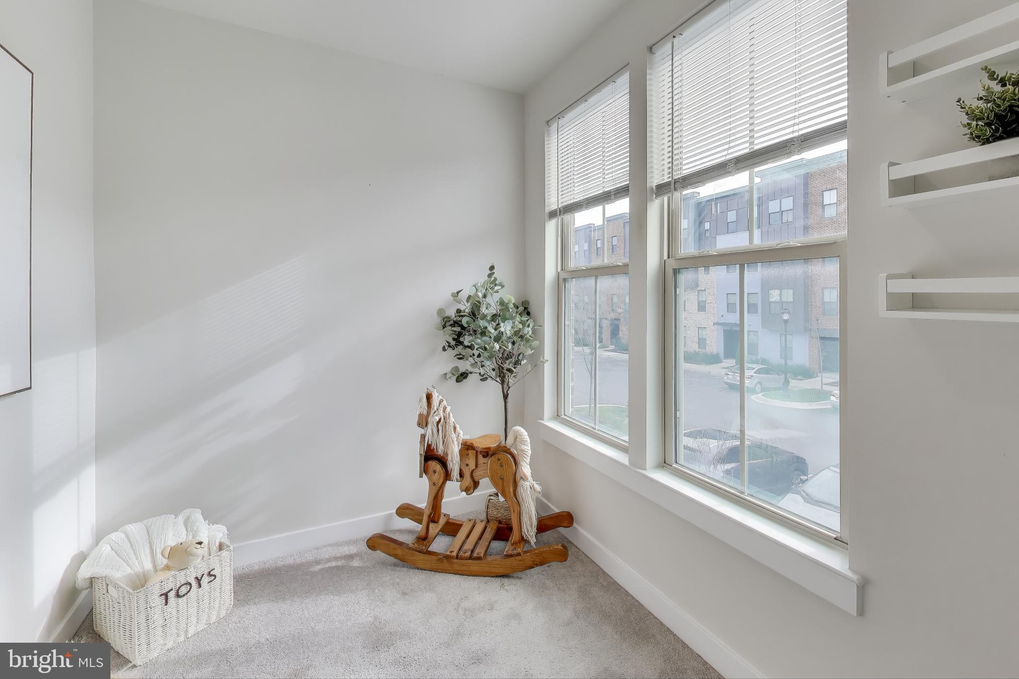 Real estate listing preview #22