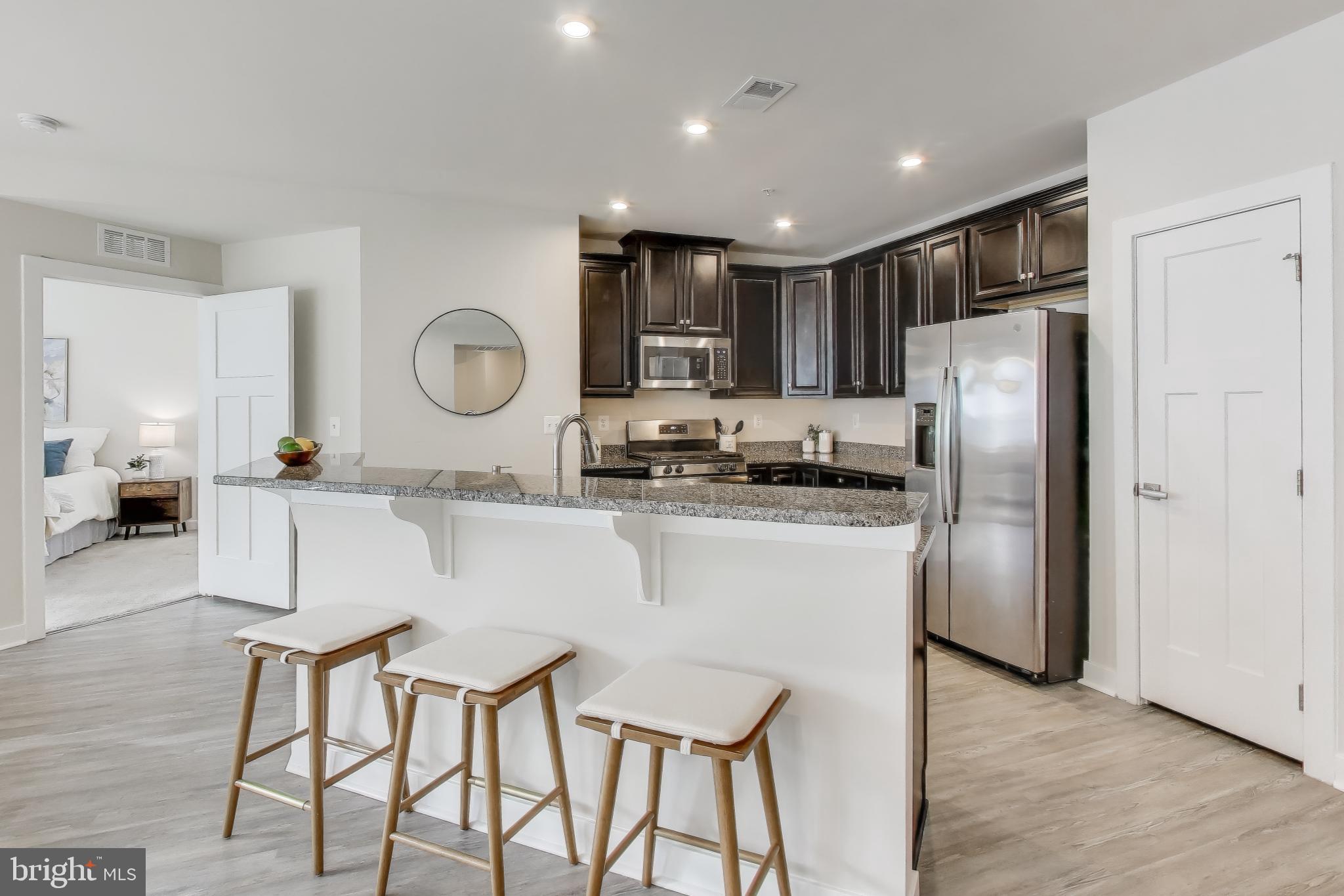 Real estate listing preview #3