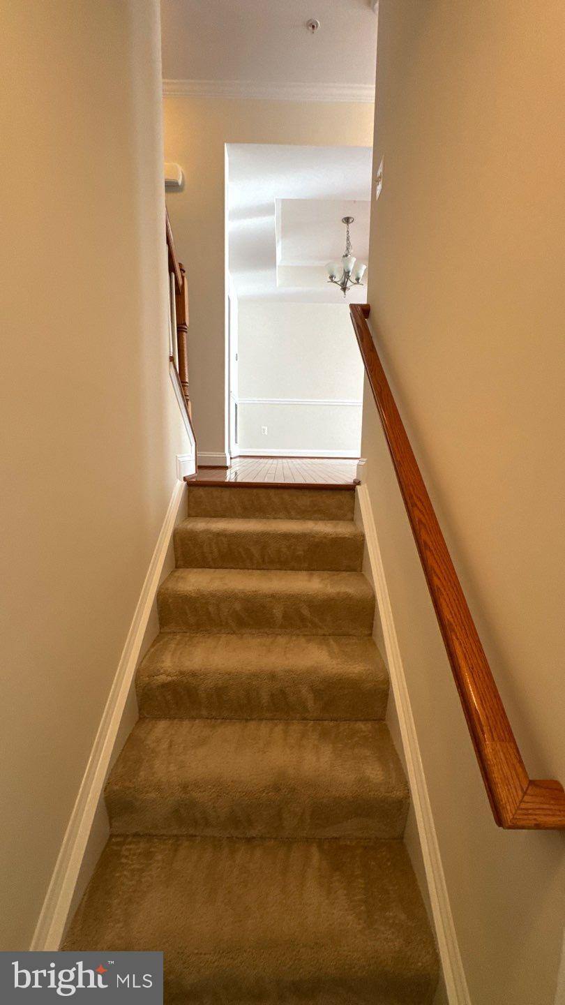 Real estate listing preview #3