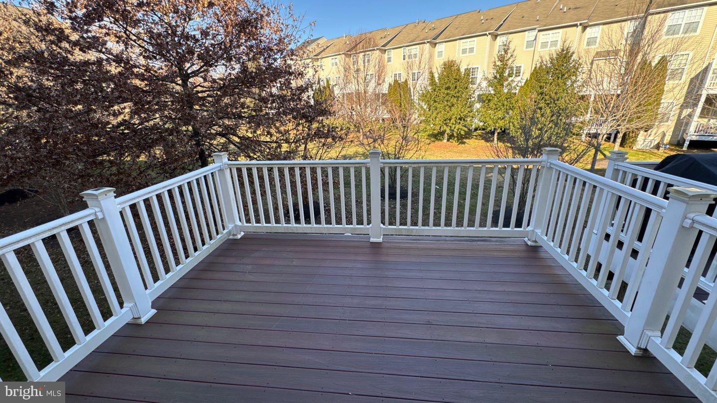 Real estate listing preview #13