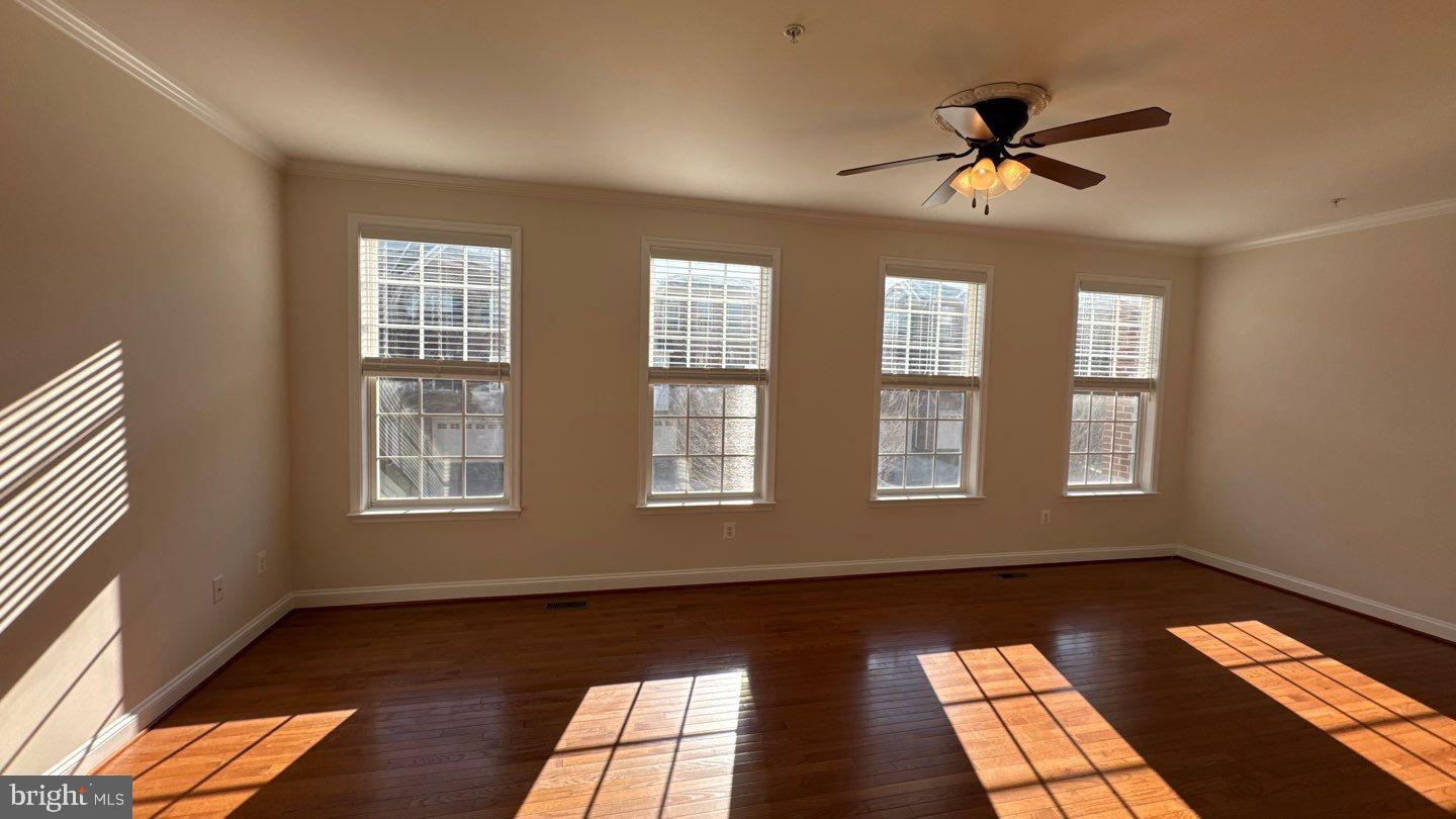 Real estate listing preview #4