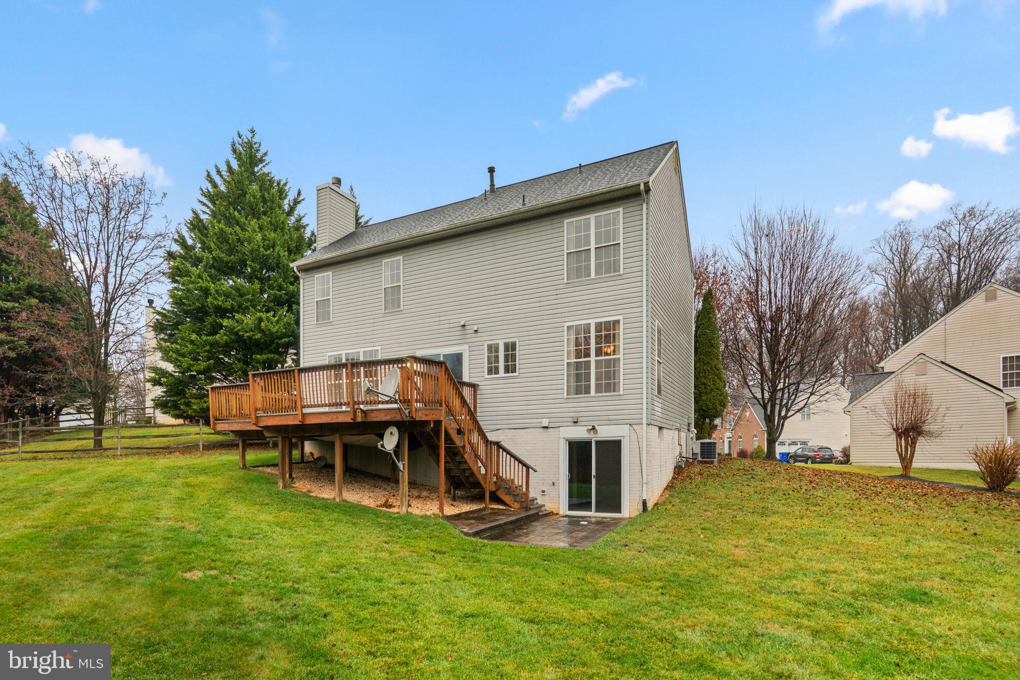 Real estate listing preview #24