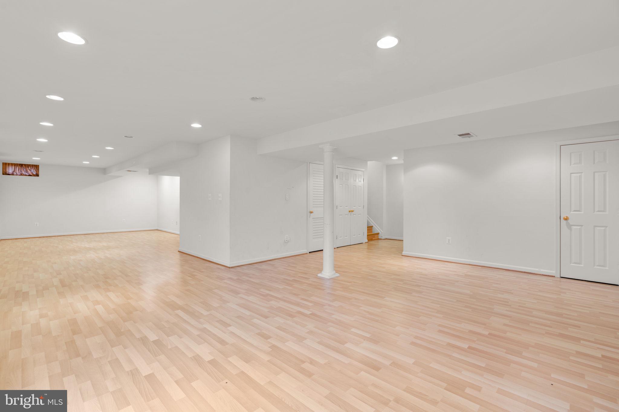 Real estate listing preview #18