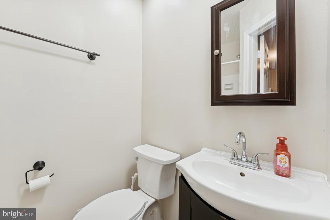 Real estate listing preview #6