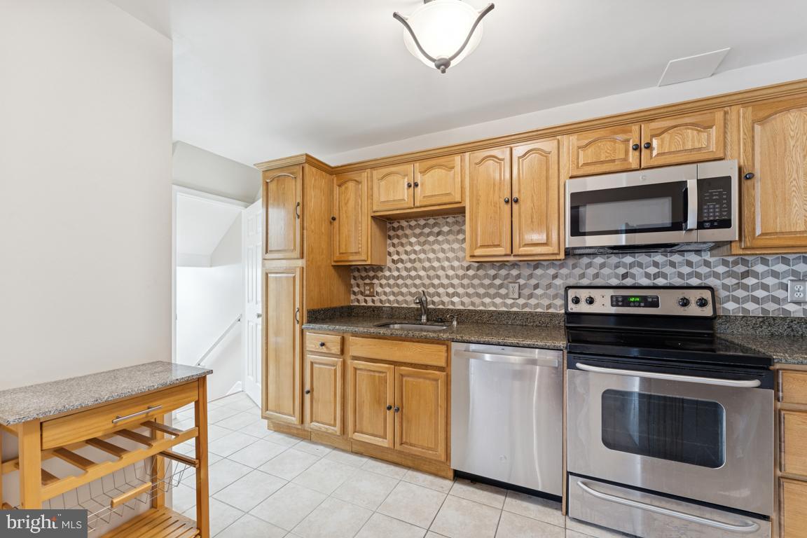 Real estate listing preview #5