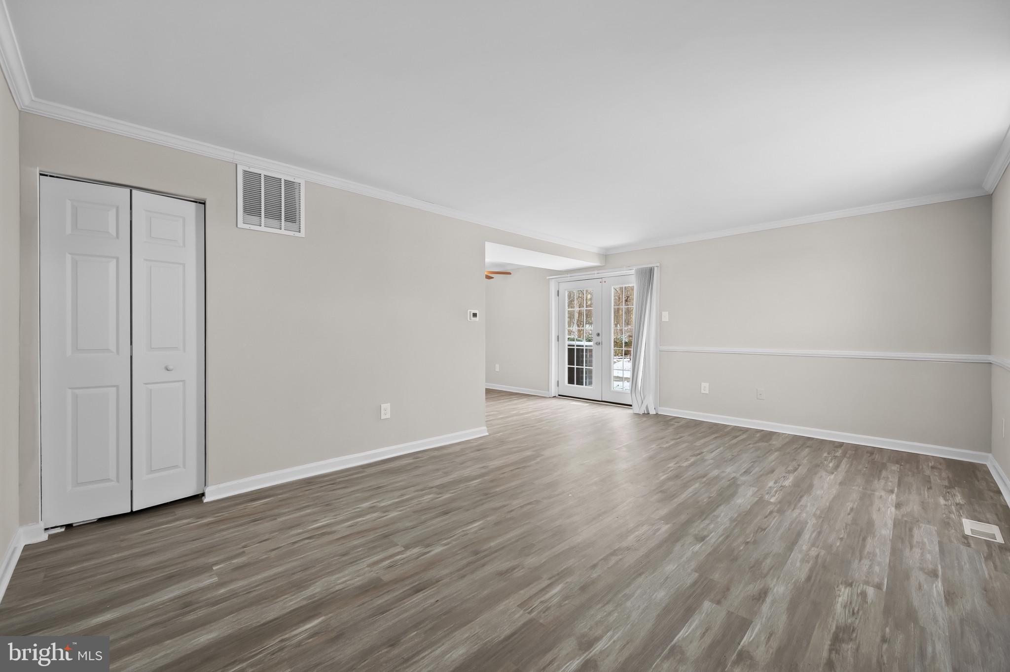 Real estate listing preview #2