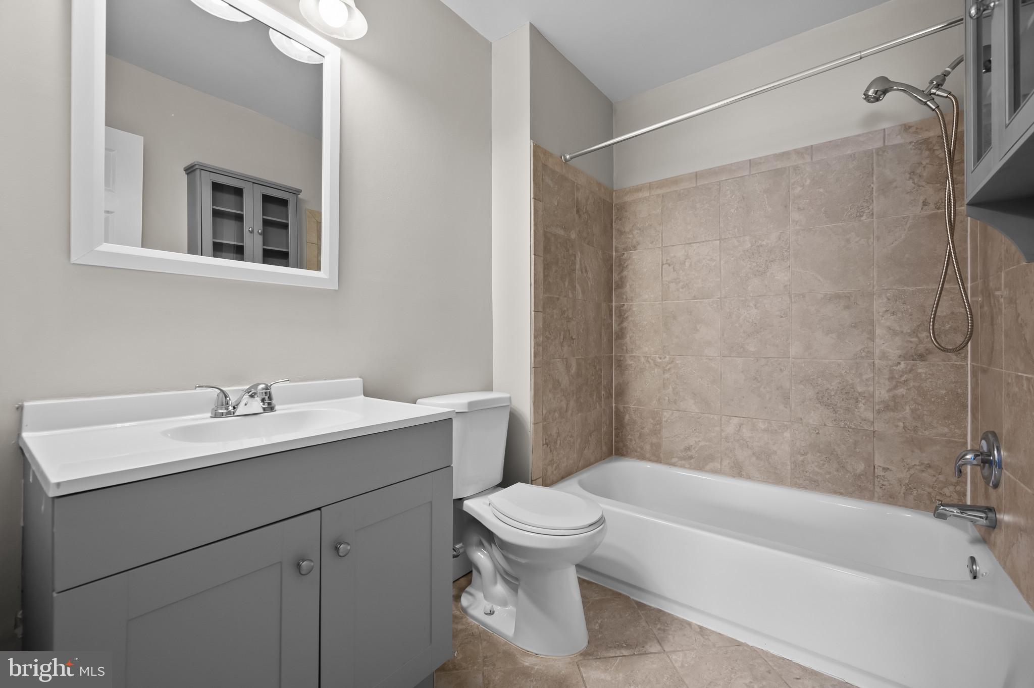 Real estate listing preview #15