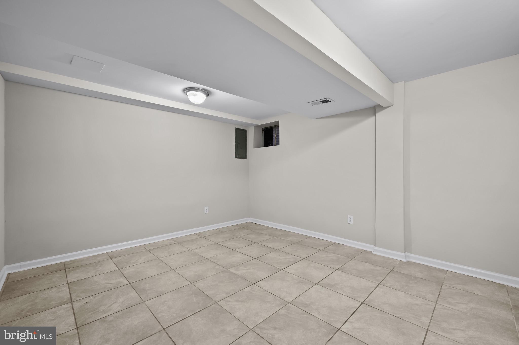 Real estate listing preview #21