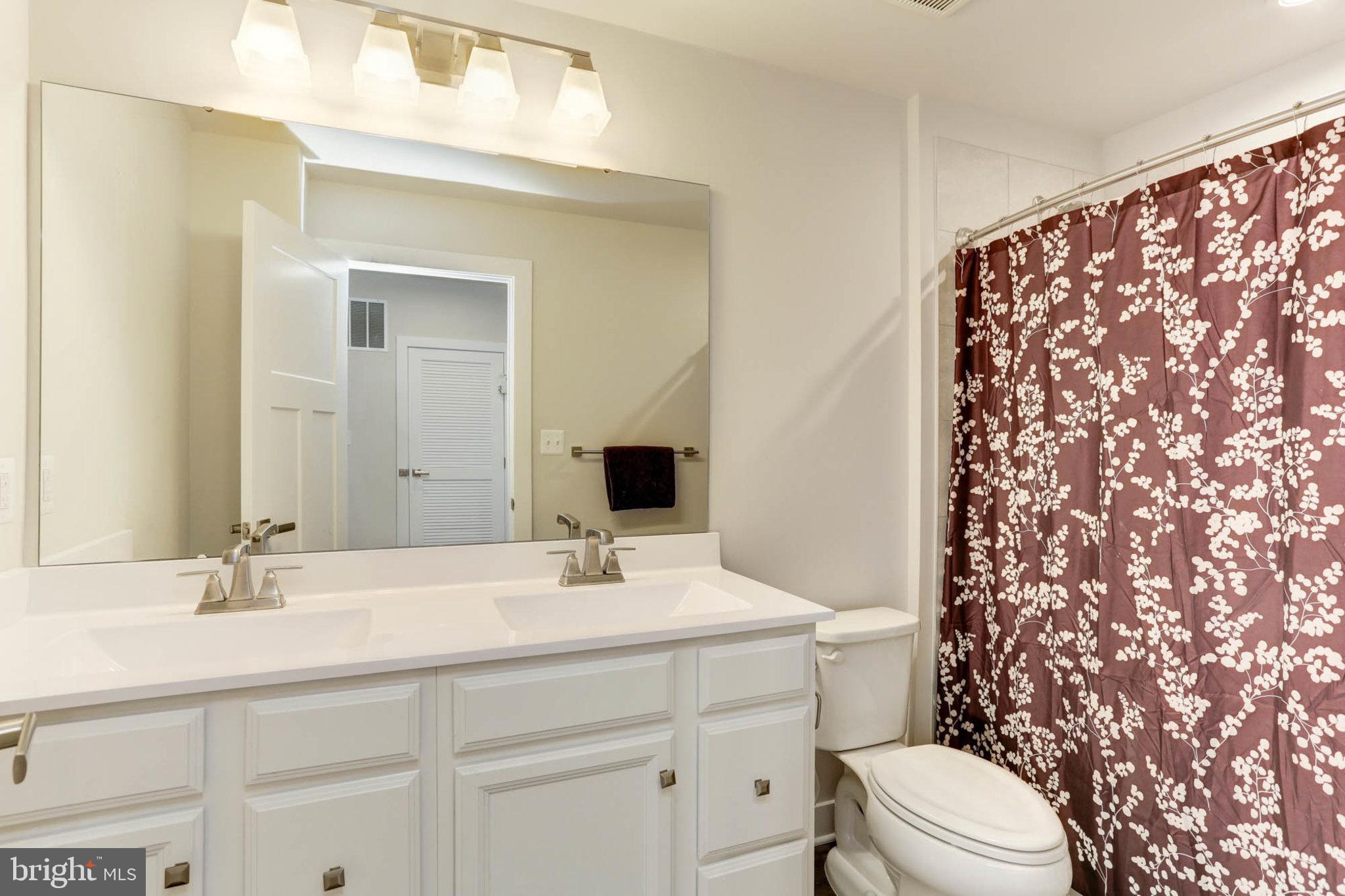 Real estate listing preview #20