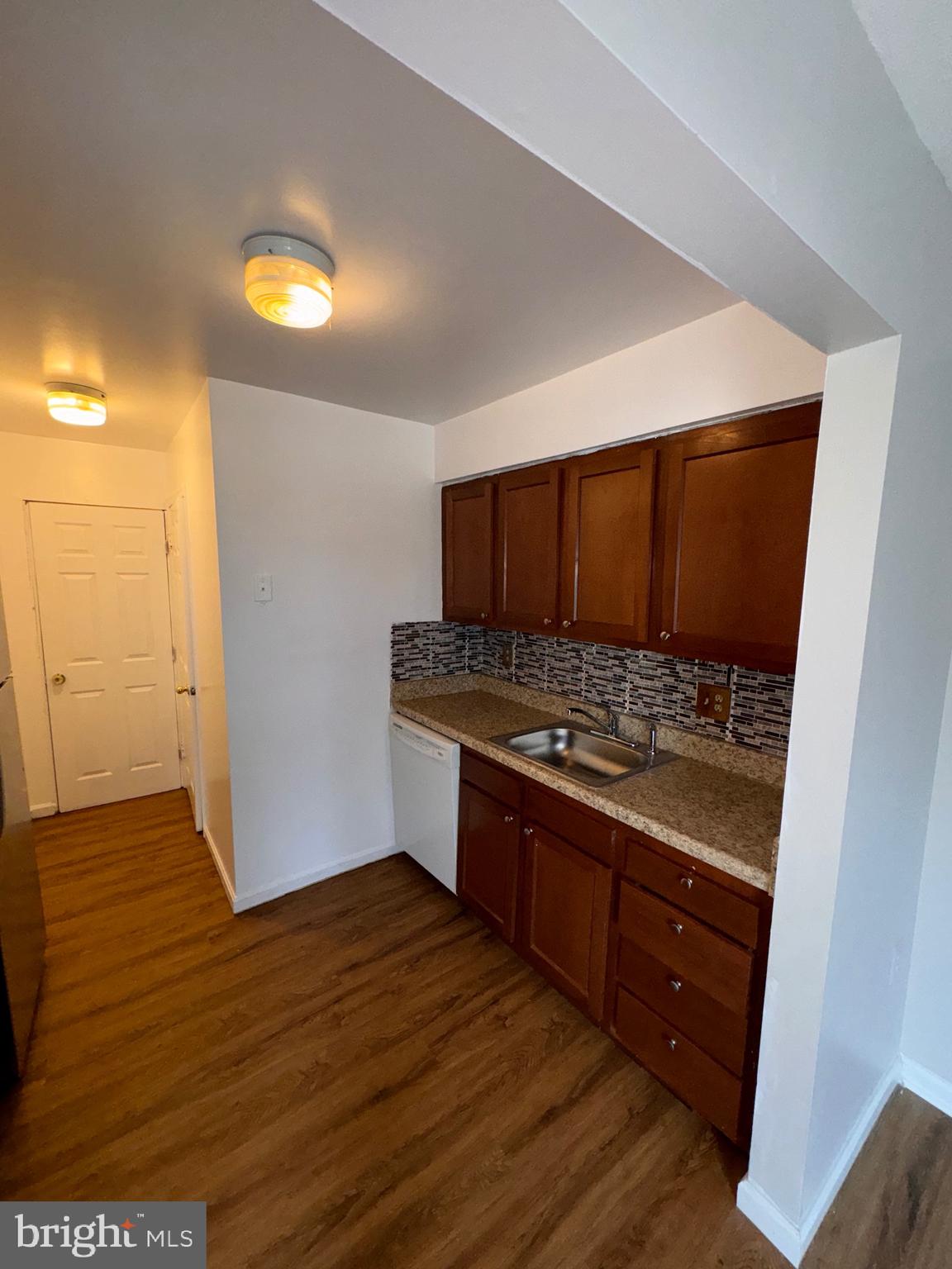 Real estate listing preview #19