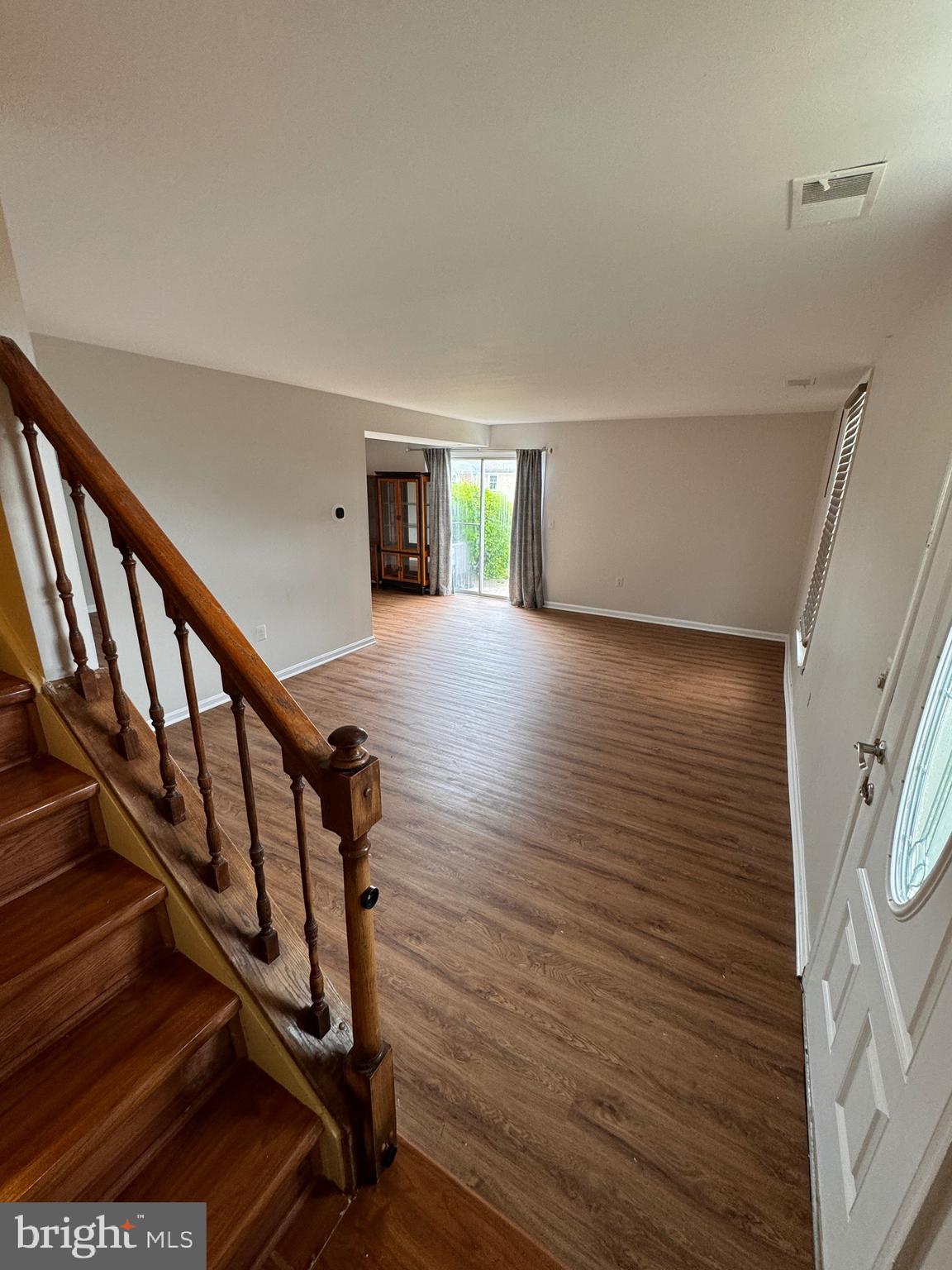 Real estate listing preview #11