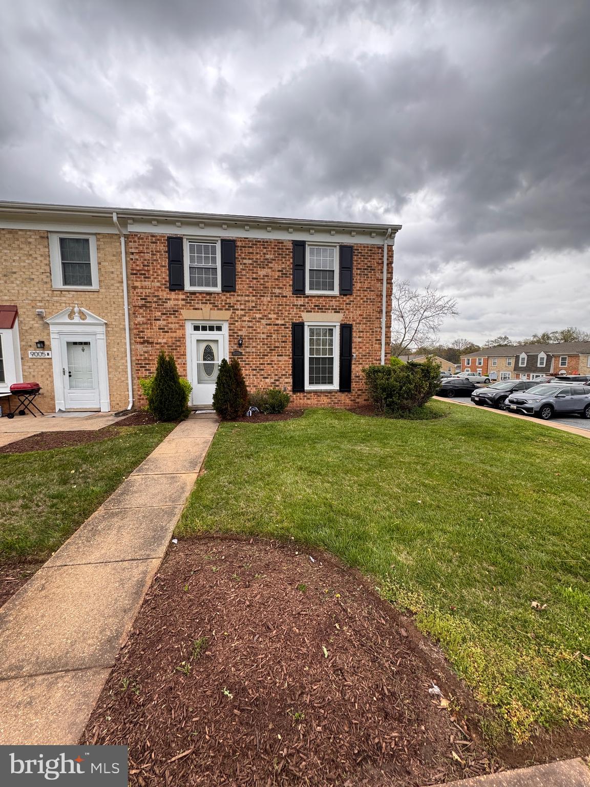 Real estate listing preview #8