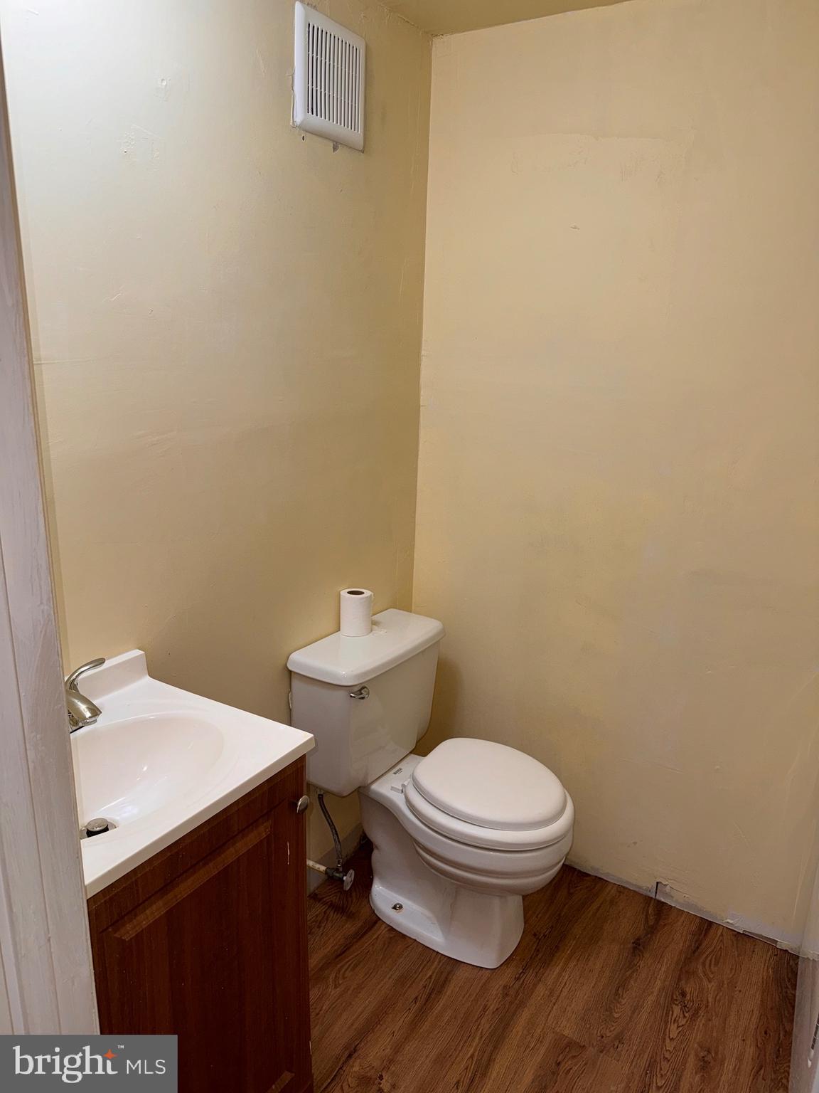 Real estate listing preview #18