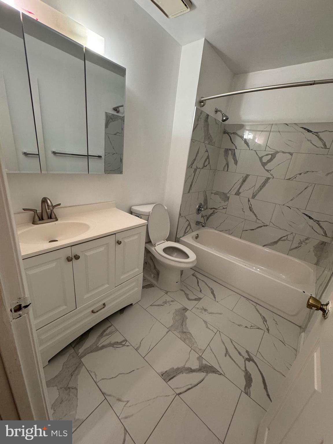 Real estate listing preview #27